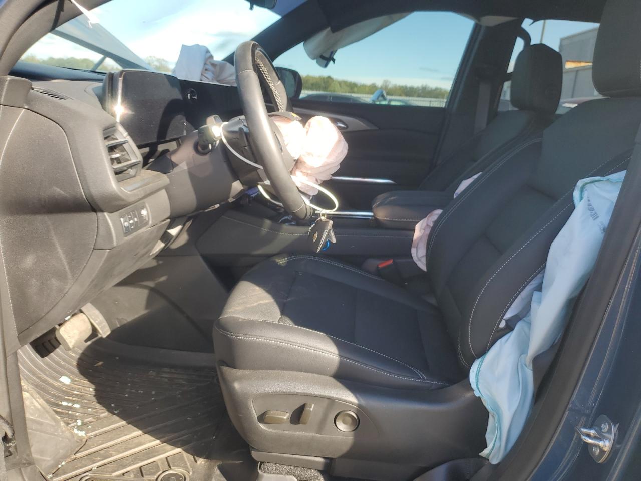 2025 Chevrolet Traverse Lt Синий vin: 1GNERGRSXSJ117887
