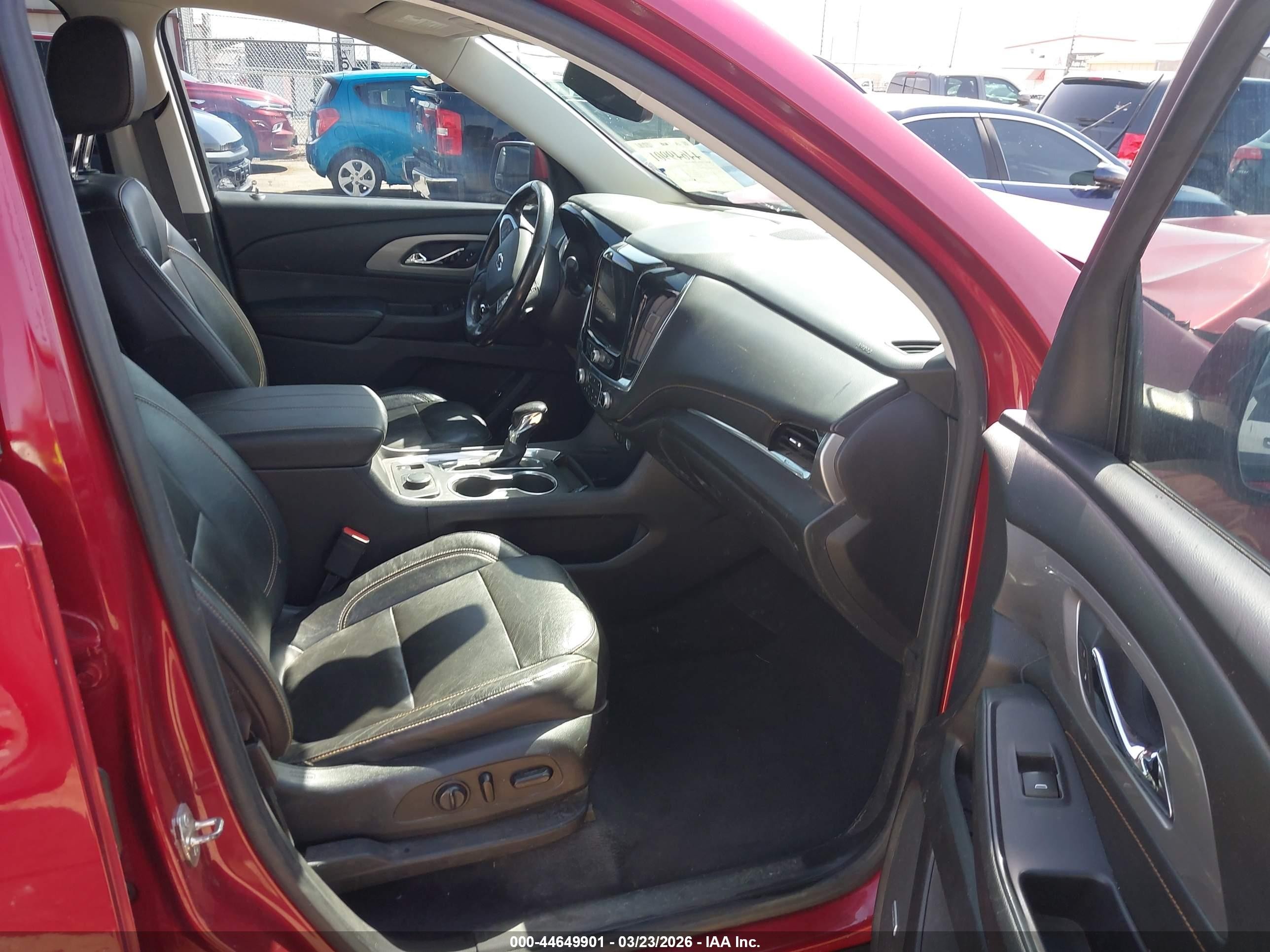 2021 Chevrolet Traverse Fwd Rs Red vin: 1GNERJKW0MJ137952