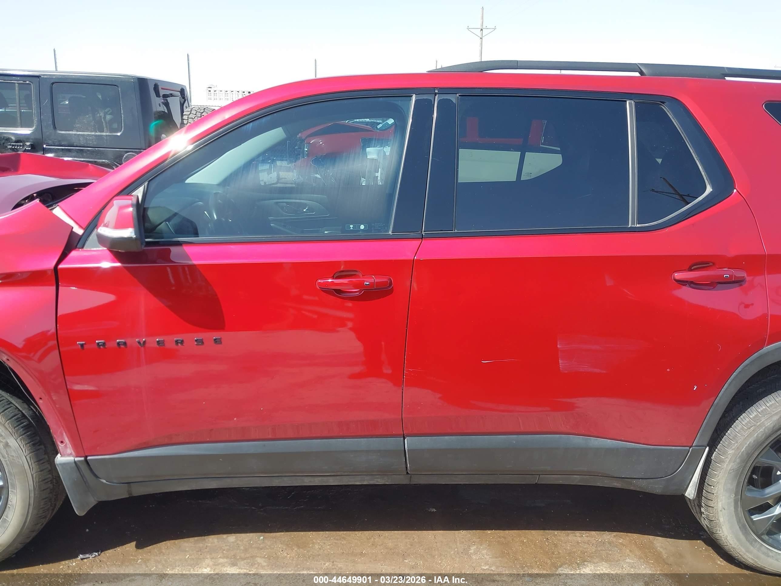 2021 Chevrolet Traverse Fwd Rs Red vin: 1GNERJKW0MJ137952