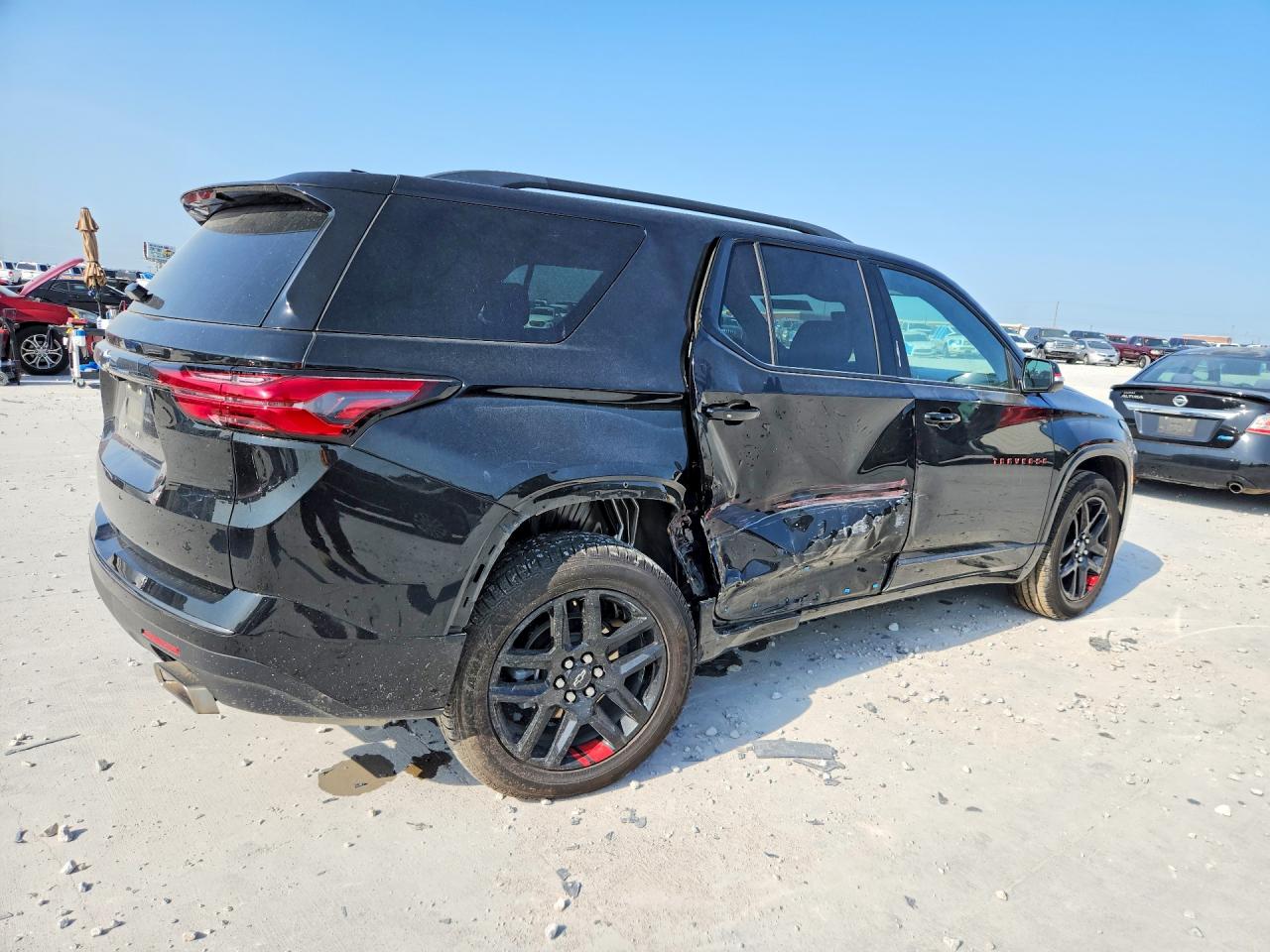 2023 Chevrolet Traverse Premier Black vin: 1GNERKKWXPJ180303