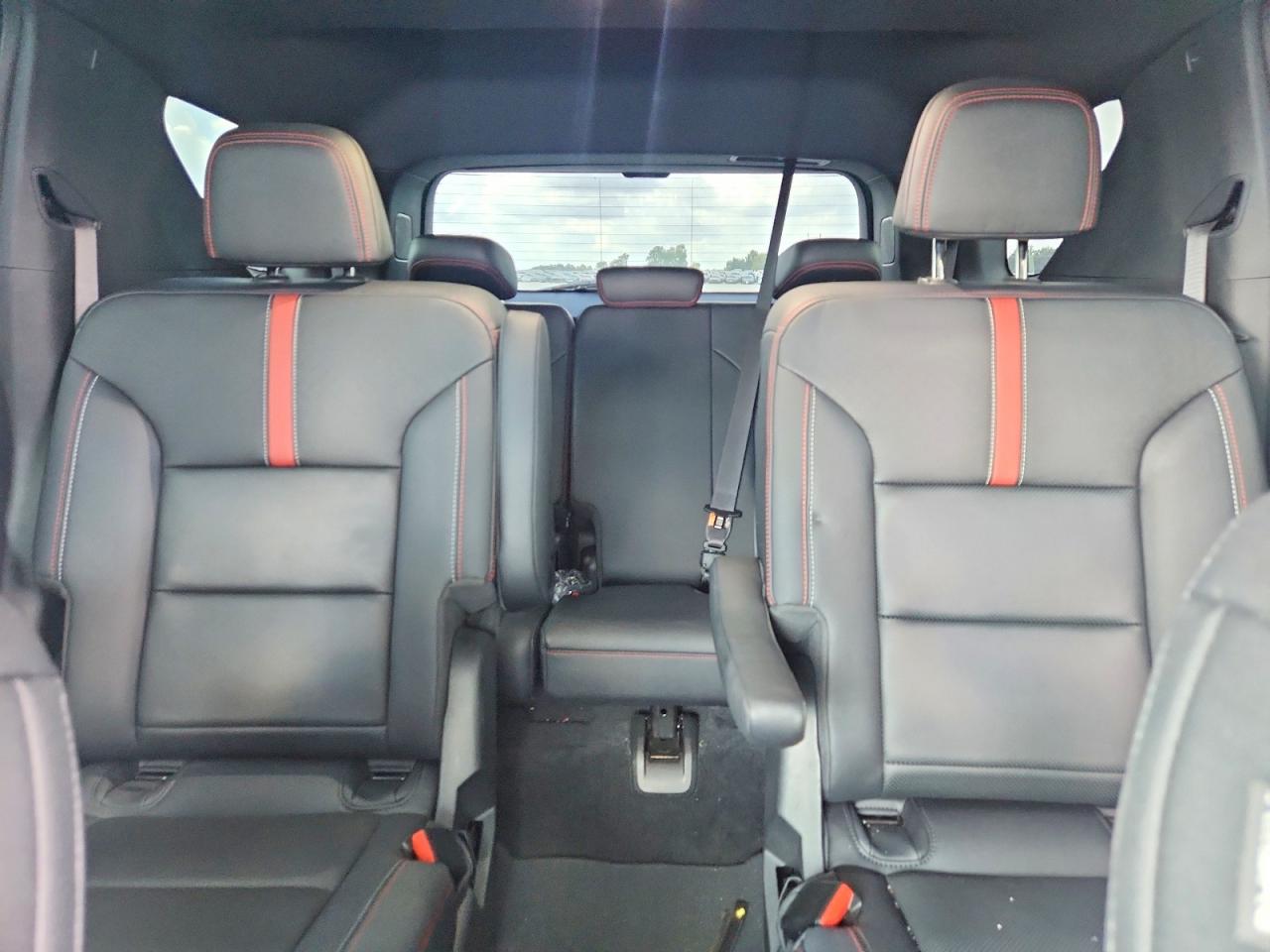 2025 Chevrolet Traverse Rs Black vin: 1GNERLRS8SJ171844
