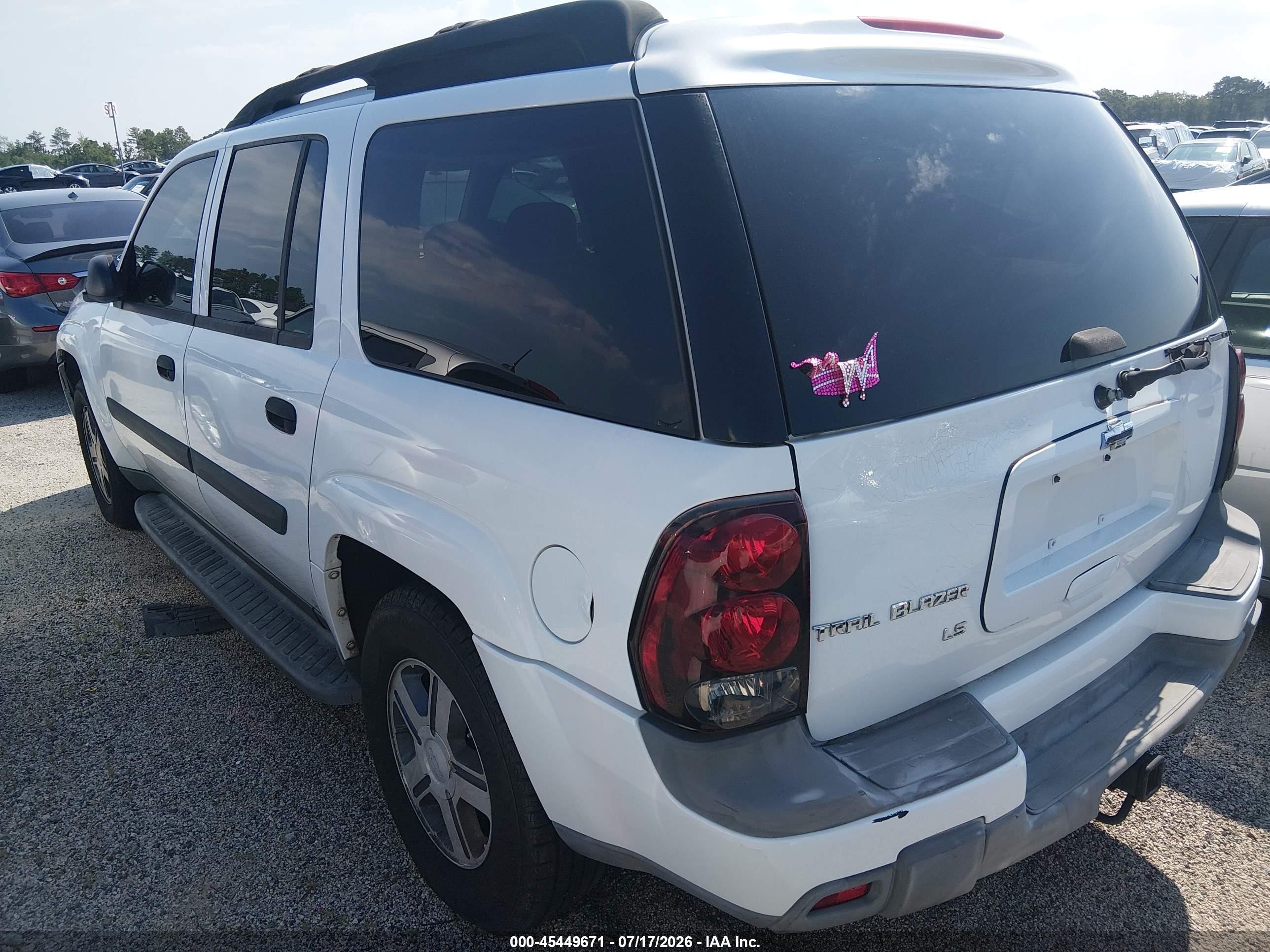 2005 Chevrolet Trailblazer Ext Ls Белый vin: 1GNES16S256156213