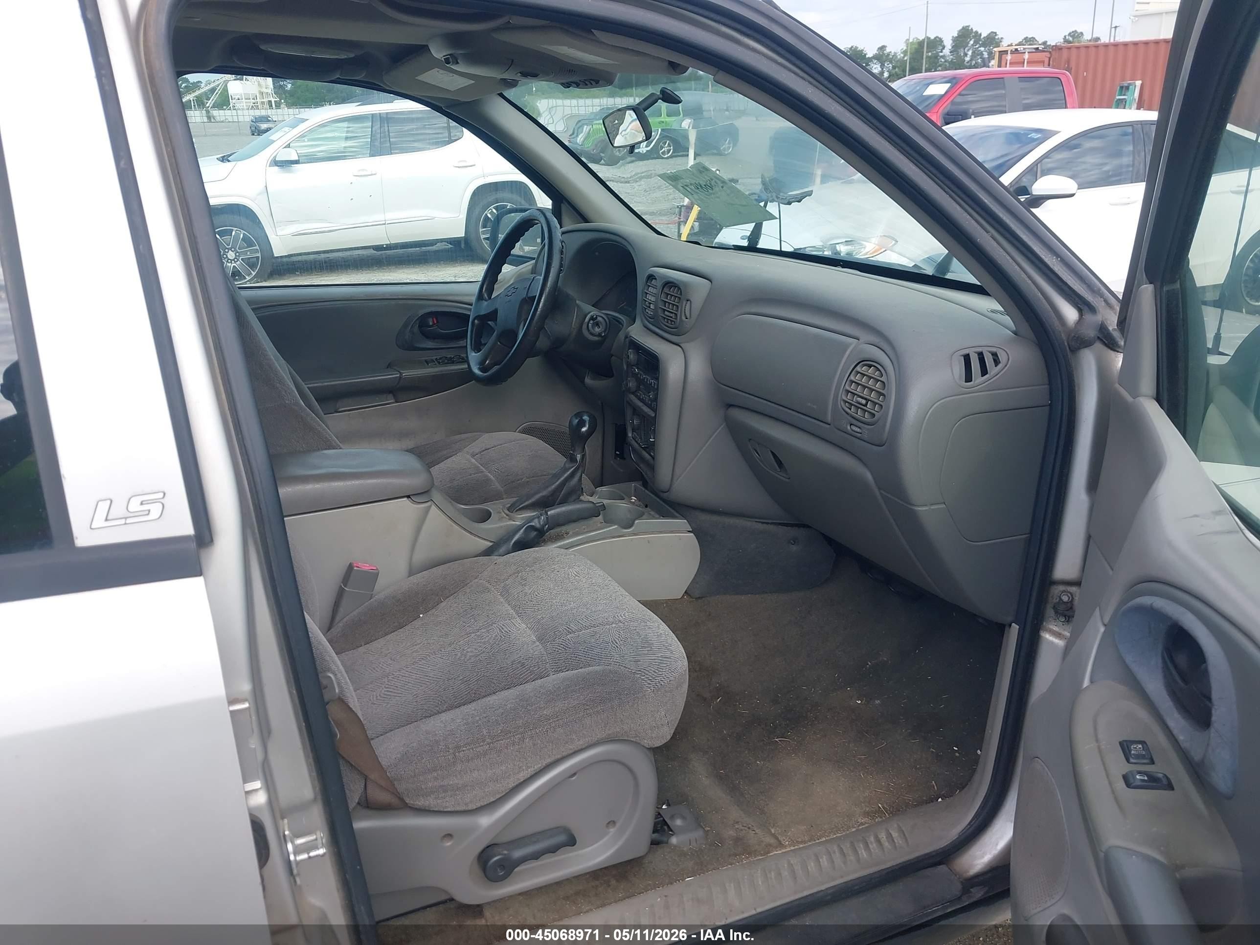 2004 Chevrolet Trailblazer Ext Ls Silver vin: 1GNES16S746236427