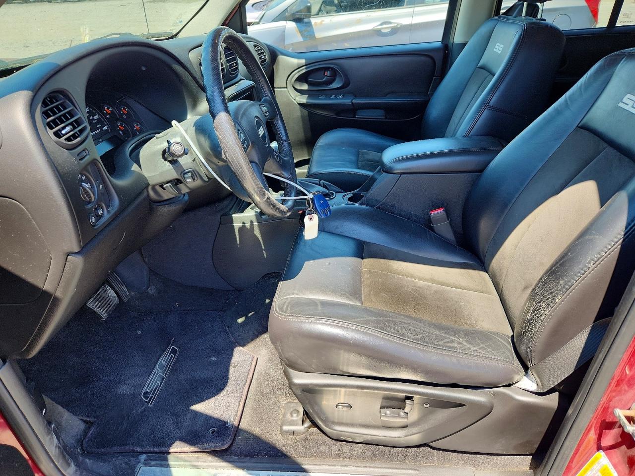 2008 Chevrolet Trailblazer Ss Burgundy vin: 1GNET13H982147736