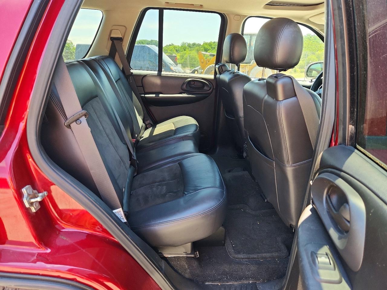 2008 Chevrolet Trailblazer Ss Burgundy vin: 1GNET13H982147736