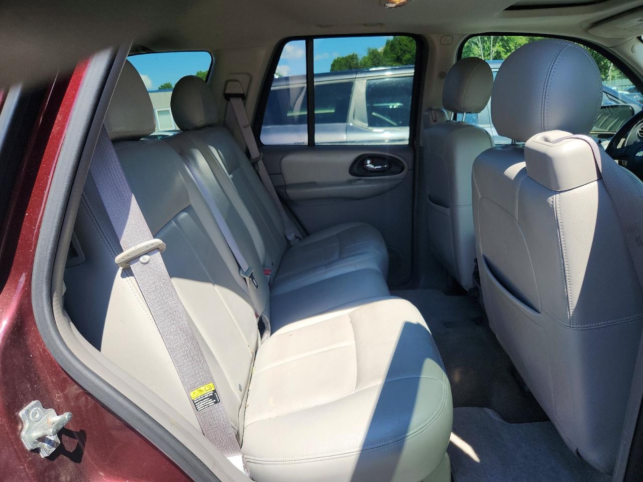 2006 Chevrolet Trailblazer Ls Burgundy vin: 1GNET13M762143548