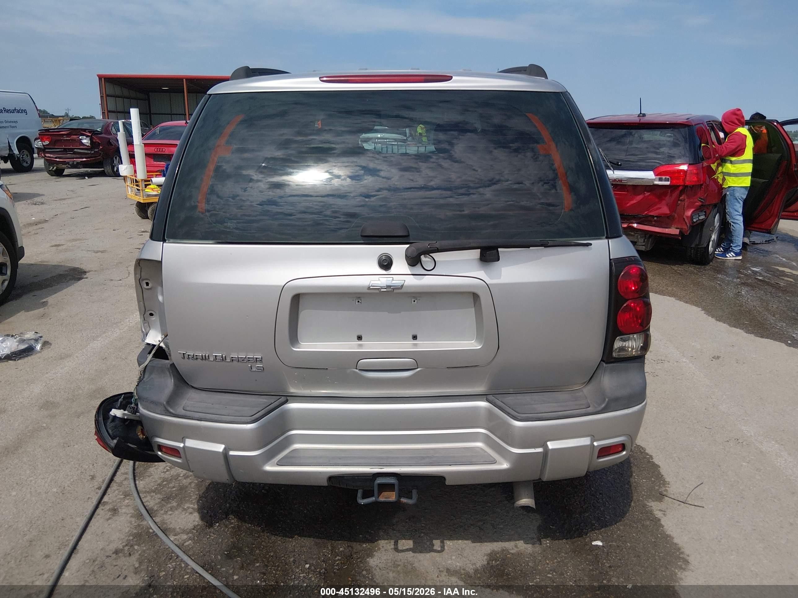 2008 Chevrolet Trailblazer Fleet Серебряный vin: 1GNET13MX82196957