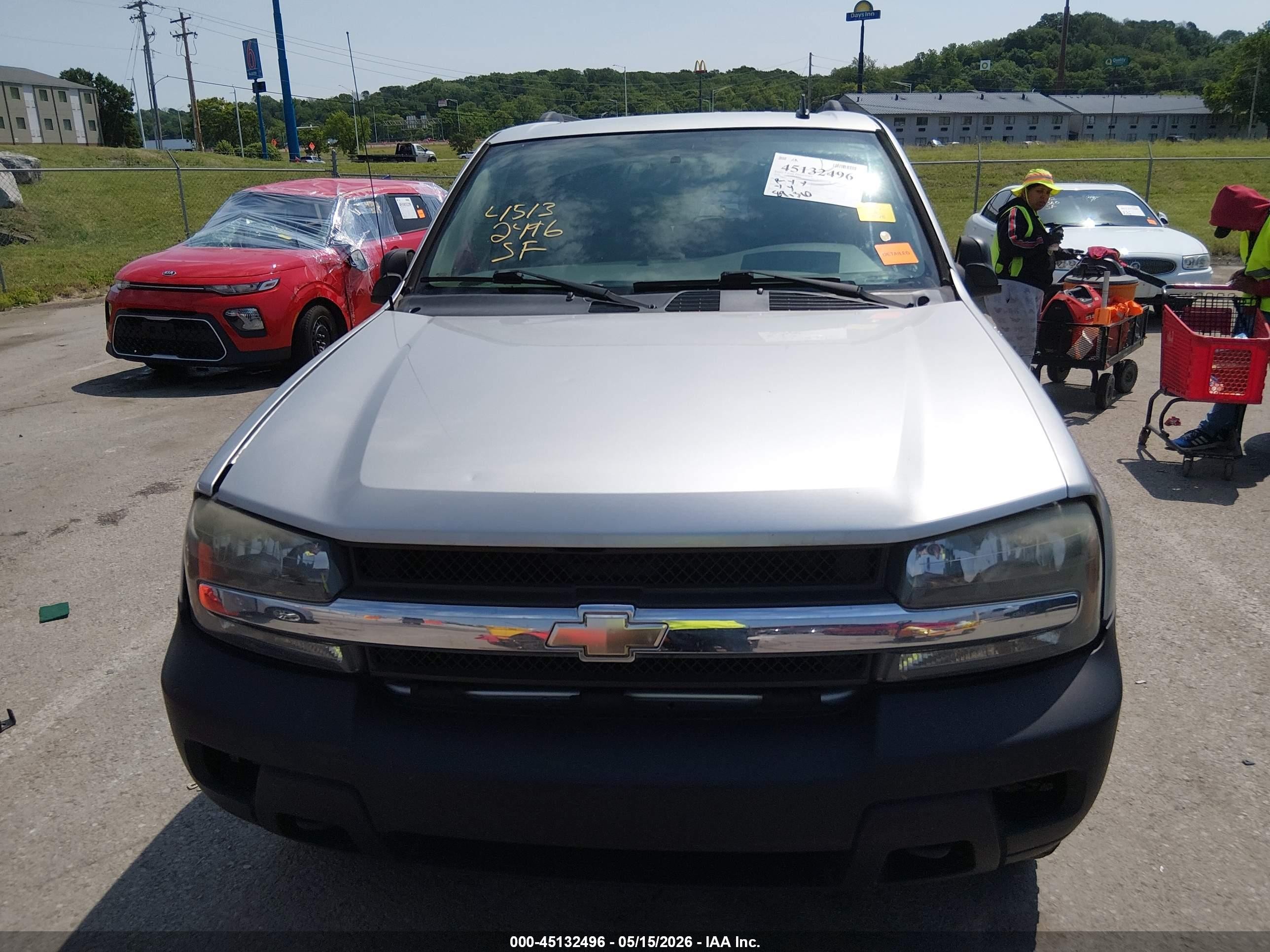 2008 Chevrolet Trailblazer Fleet Серебряный vin: 1GNET13MX82196957