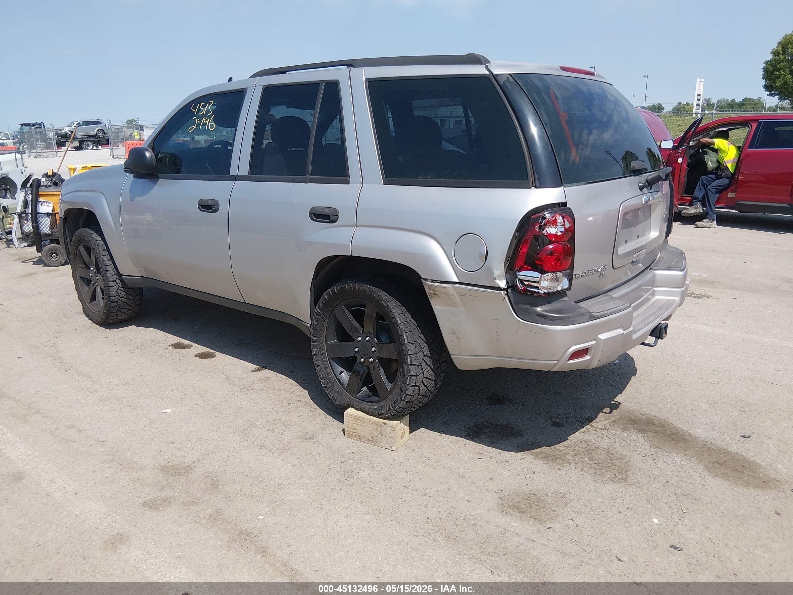 2008 Chevrolet Trailblazer Fleet Серебряный vin: 1GNET13MX82196957