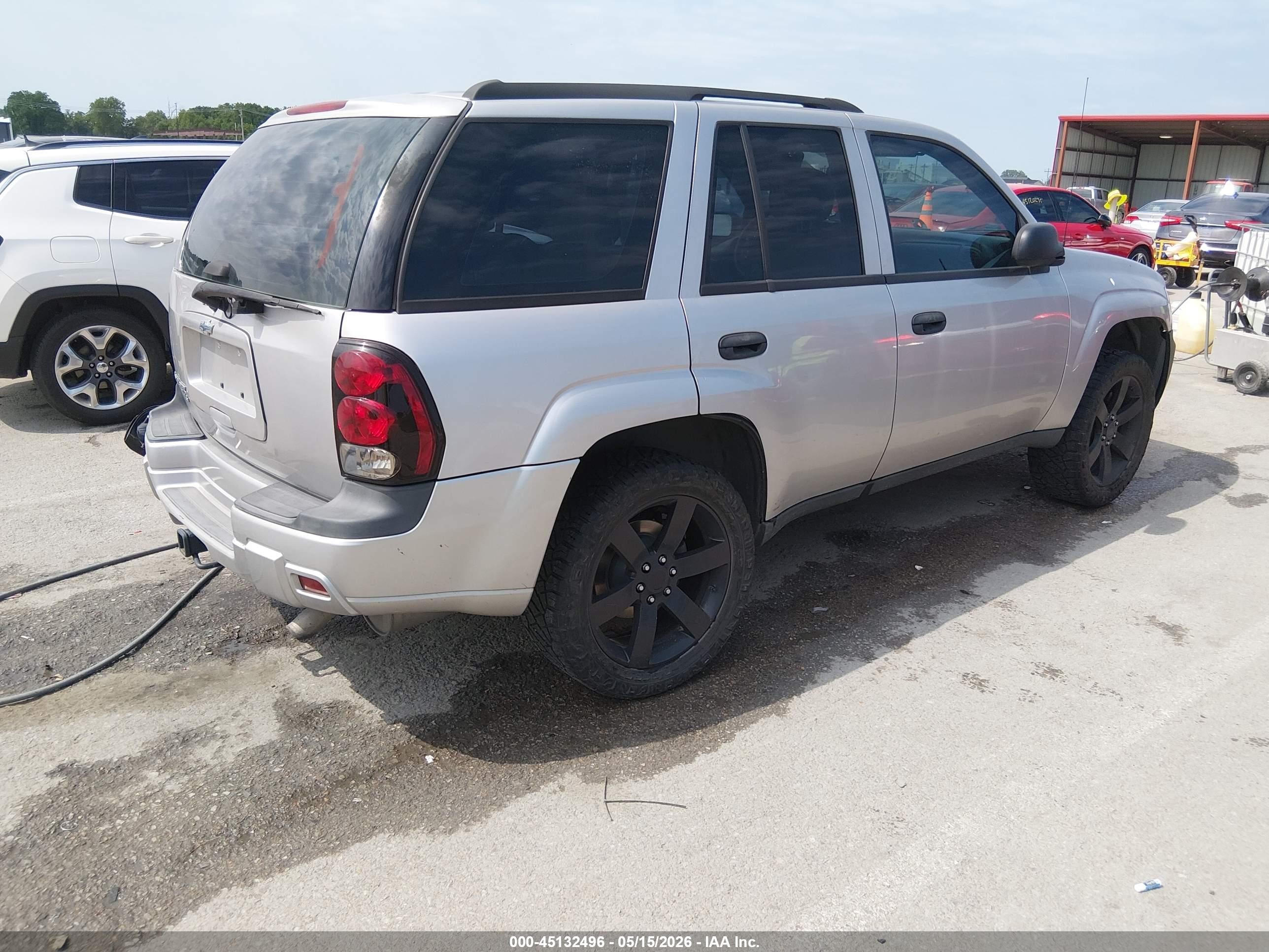 2008 Chevrolet Trailblazer Fleet Серебряный vin: 1GNET13MX82196957