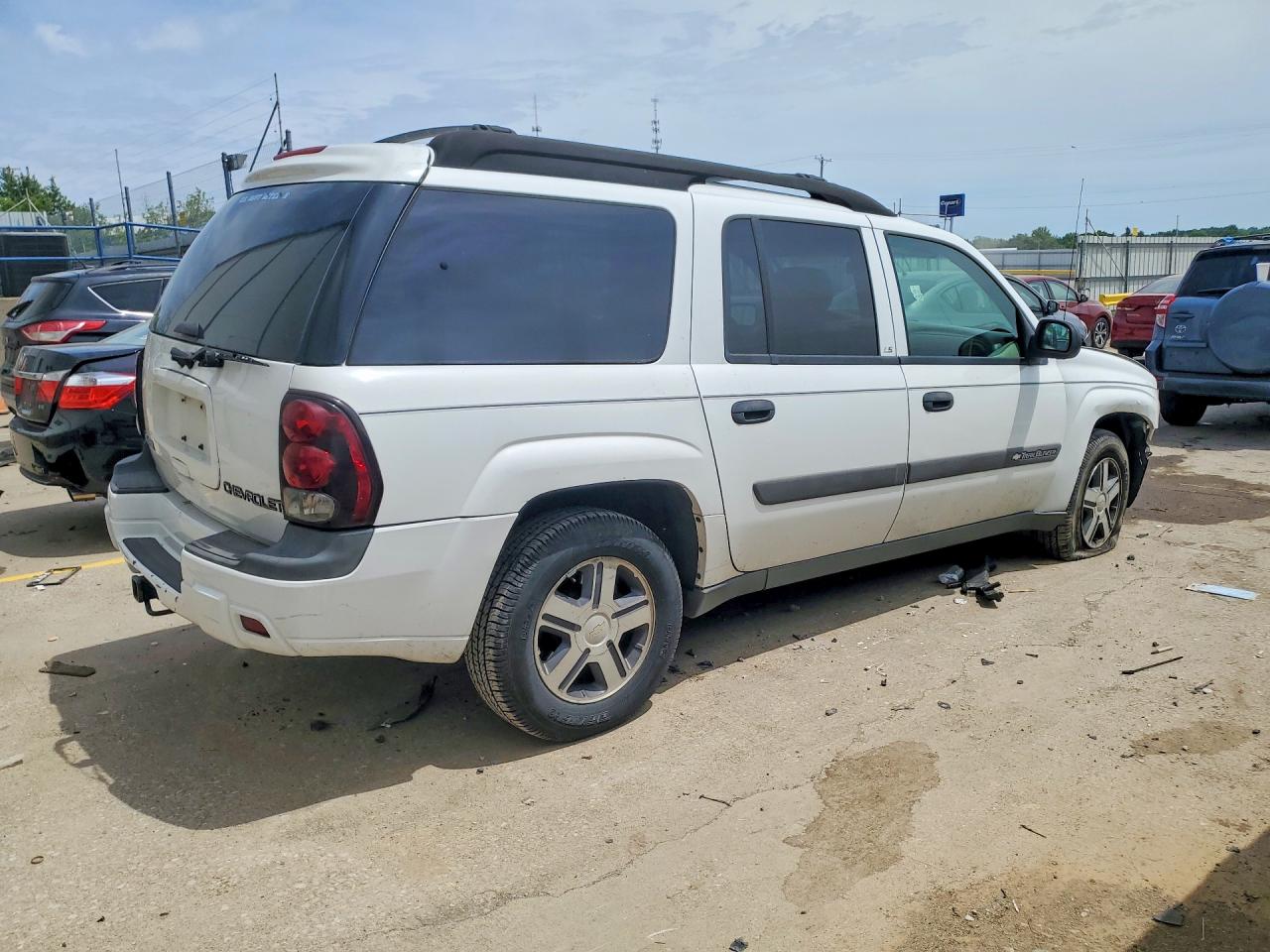 2004 Chevrolet Trailblazer Ext Ls White vin: 1GNET16S046108866