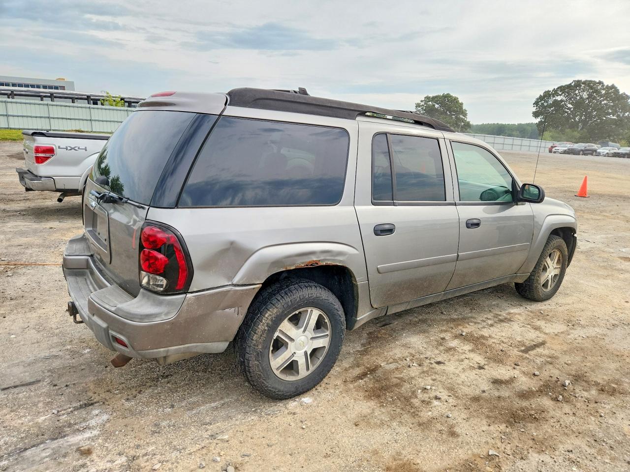 2006 Chevrolet Trailblazer Ext Ls Gray vin: 1GNET16S066153471