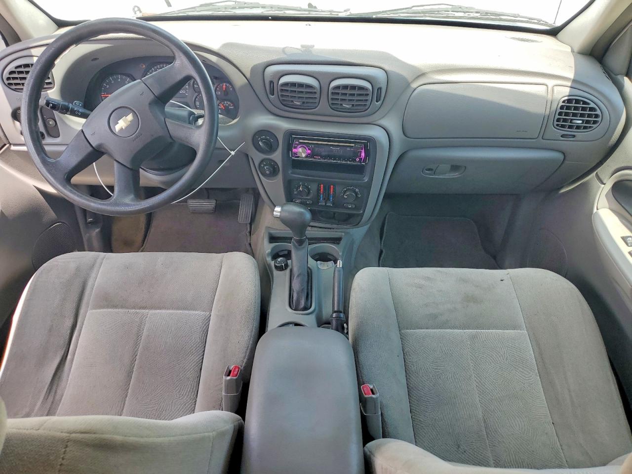 2005 Chevrolet Trailblazer Ext Ls White vin: 1GNET16S156192956