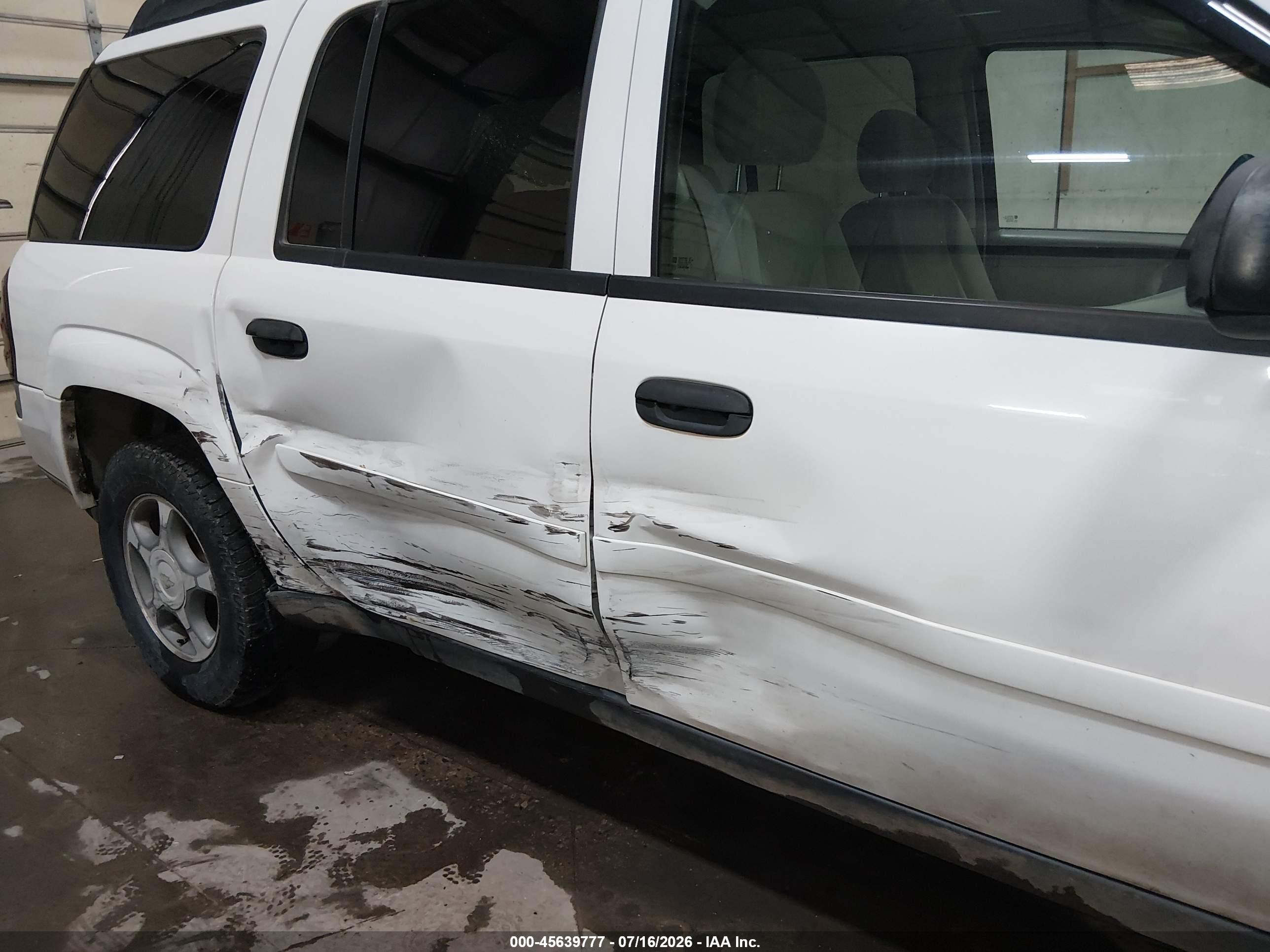 2006 Chevrolet Trailblazer Ext Ls Белый vin: 1GNET16S166148523