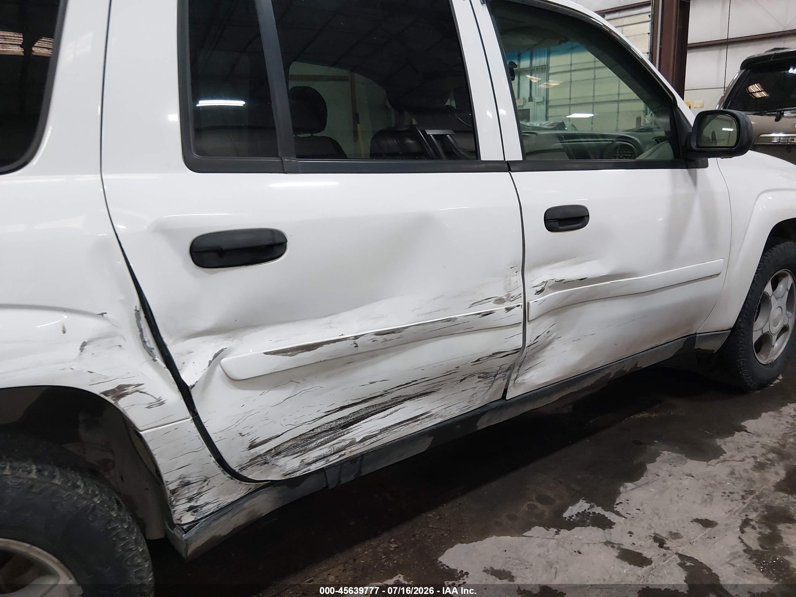 2006 Chevrolet Trailblazer Ext Ls Белый vin: 1GNET16S166148523