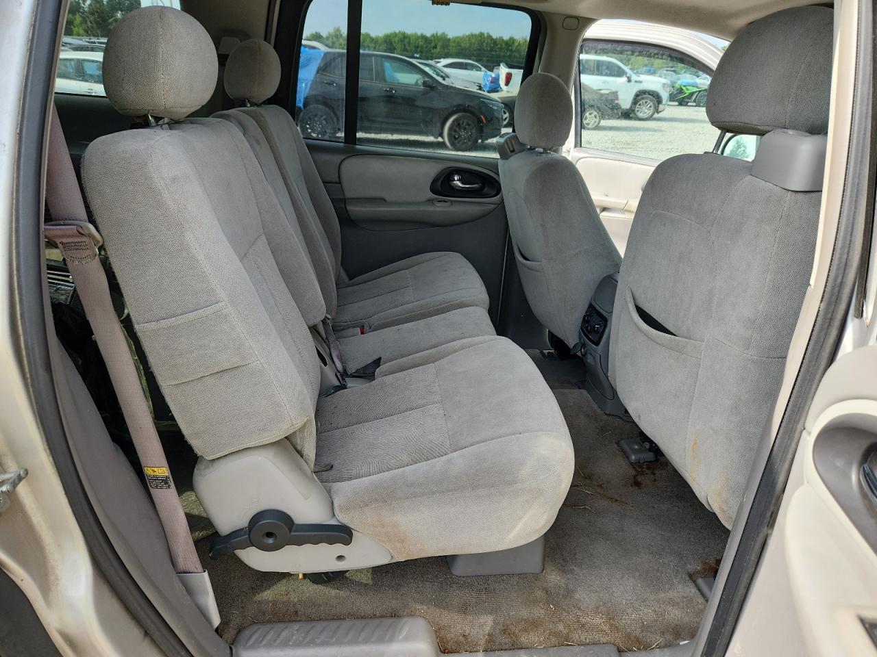 2005 Chevrolet Trailblazer Ext Ls Silver vin: 1GNET16S256142177