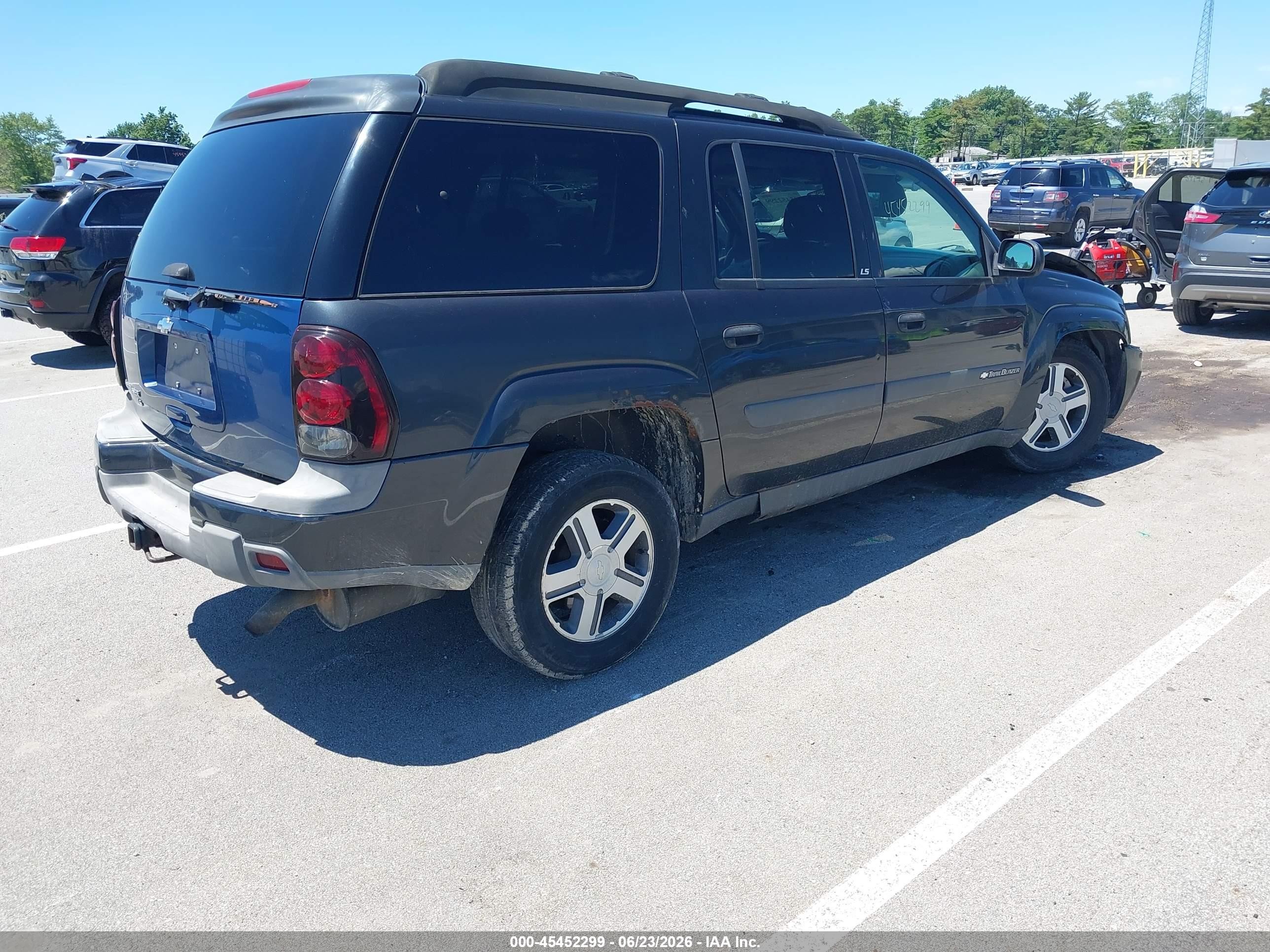 2004 Chevrolet Trailblazer Ext Ls Gray vin: 1GNET16S446103279