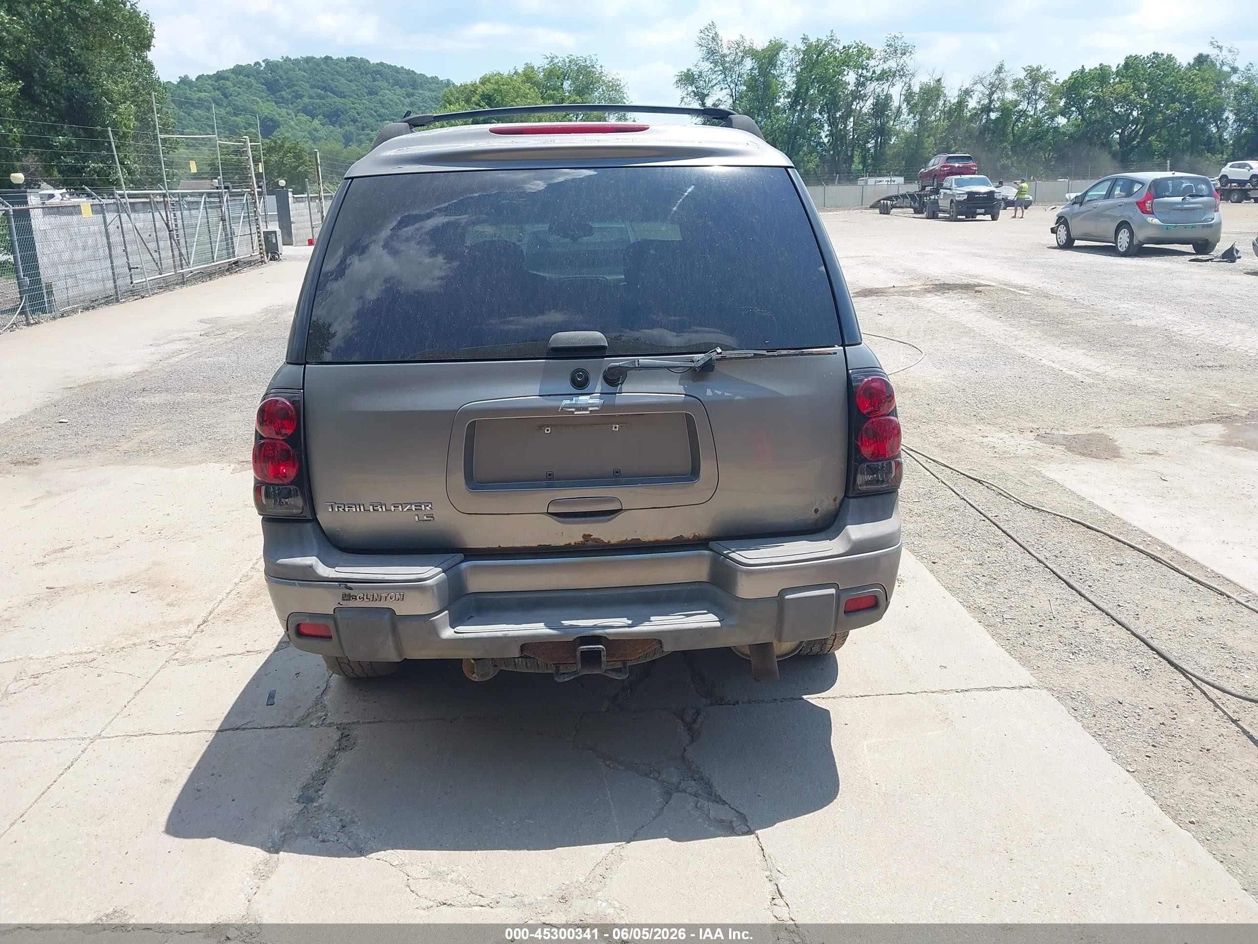 2006 Chevrolet Trailblazer Ext Ls Silver vin: 1GNET16S466100627