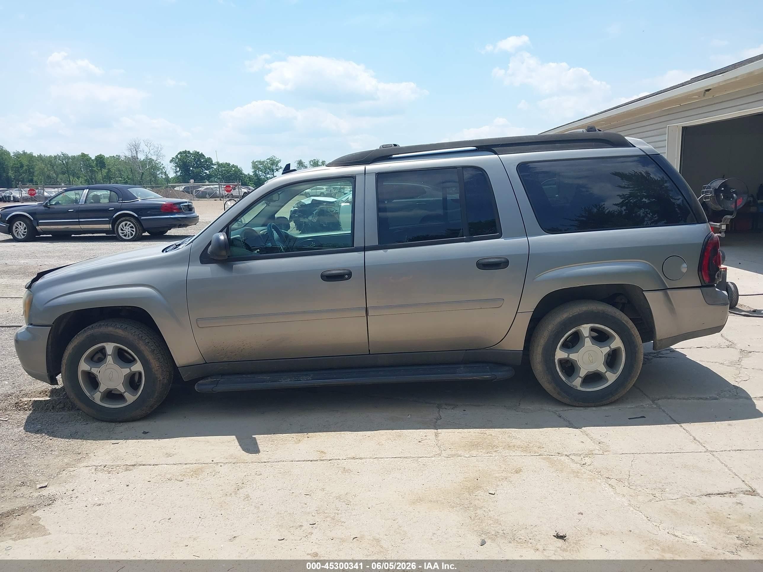 2006 Chevrolet Trailblazer Ext Ls Silver vin: 1GNET16S466100627