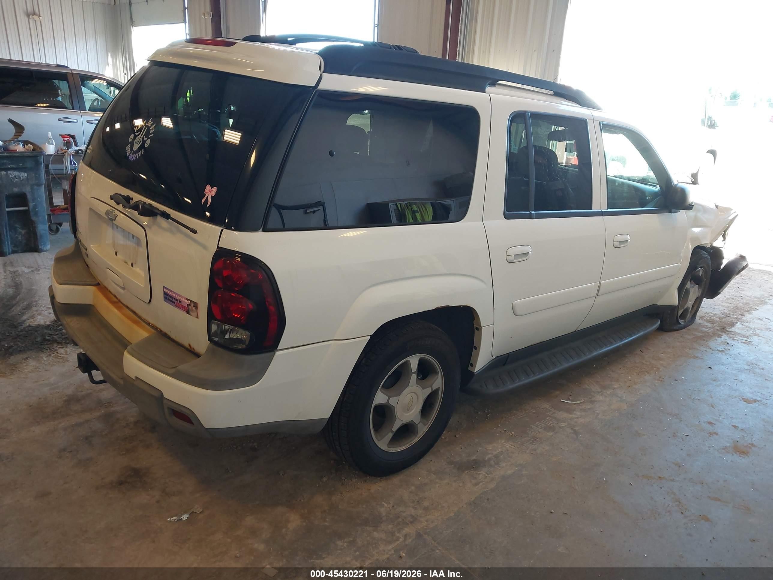 2005 Chevrolet Trailblazer Ext Ls/lt White vin: 1GNET16S656200288