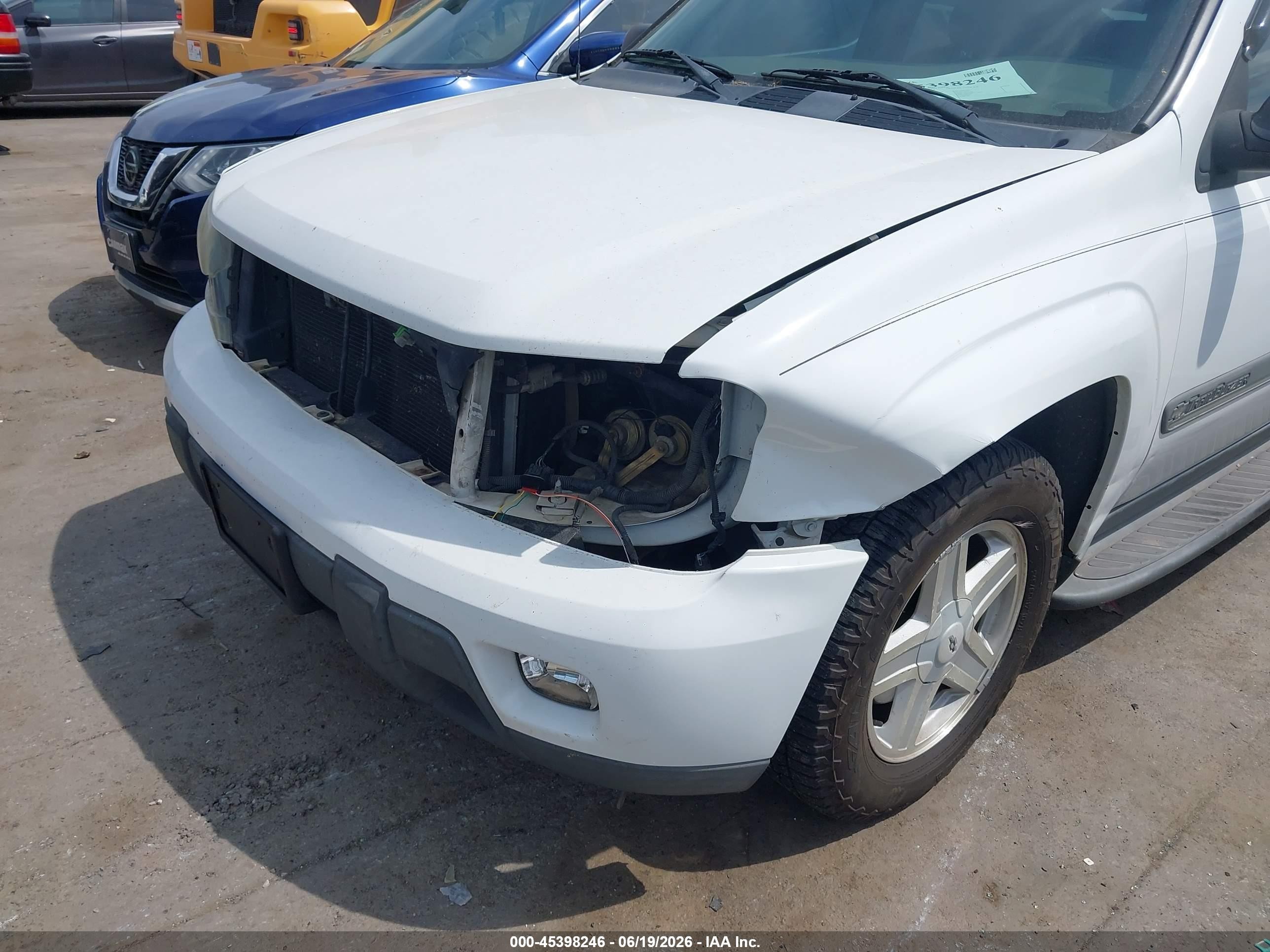 2002 Chevrolet Trailblazer Ext Lt White vin: 1GNET16S726101846