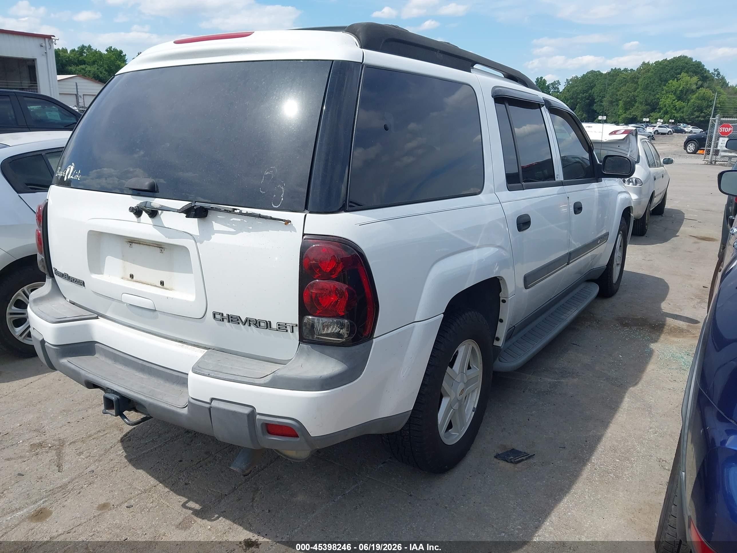2002 Chevrolet Trailblazer Ext Lt White vin: 1GNET16S726101846
