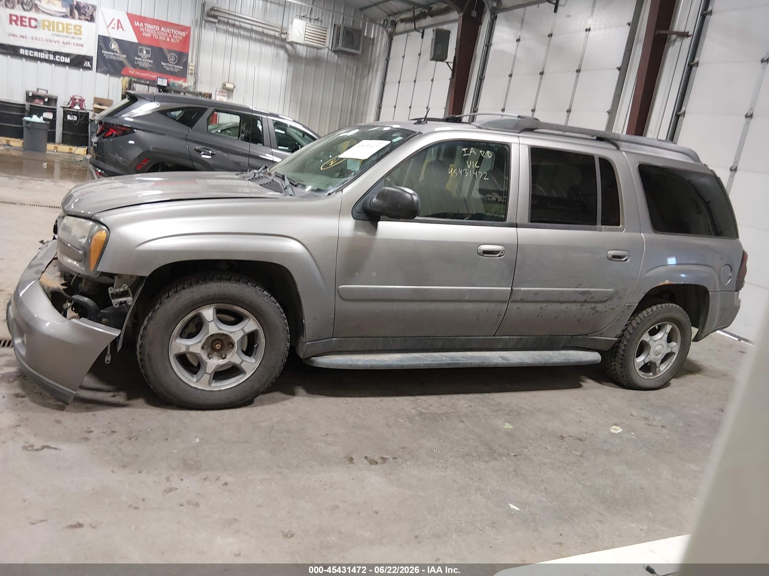 2005 Chevrolet Trailblazer Ext Lt Silver vin: 1GNET16S756198406
