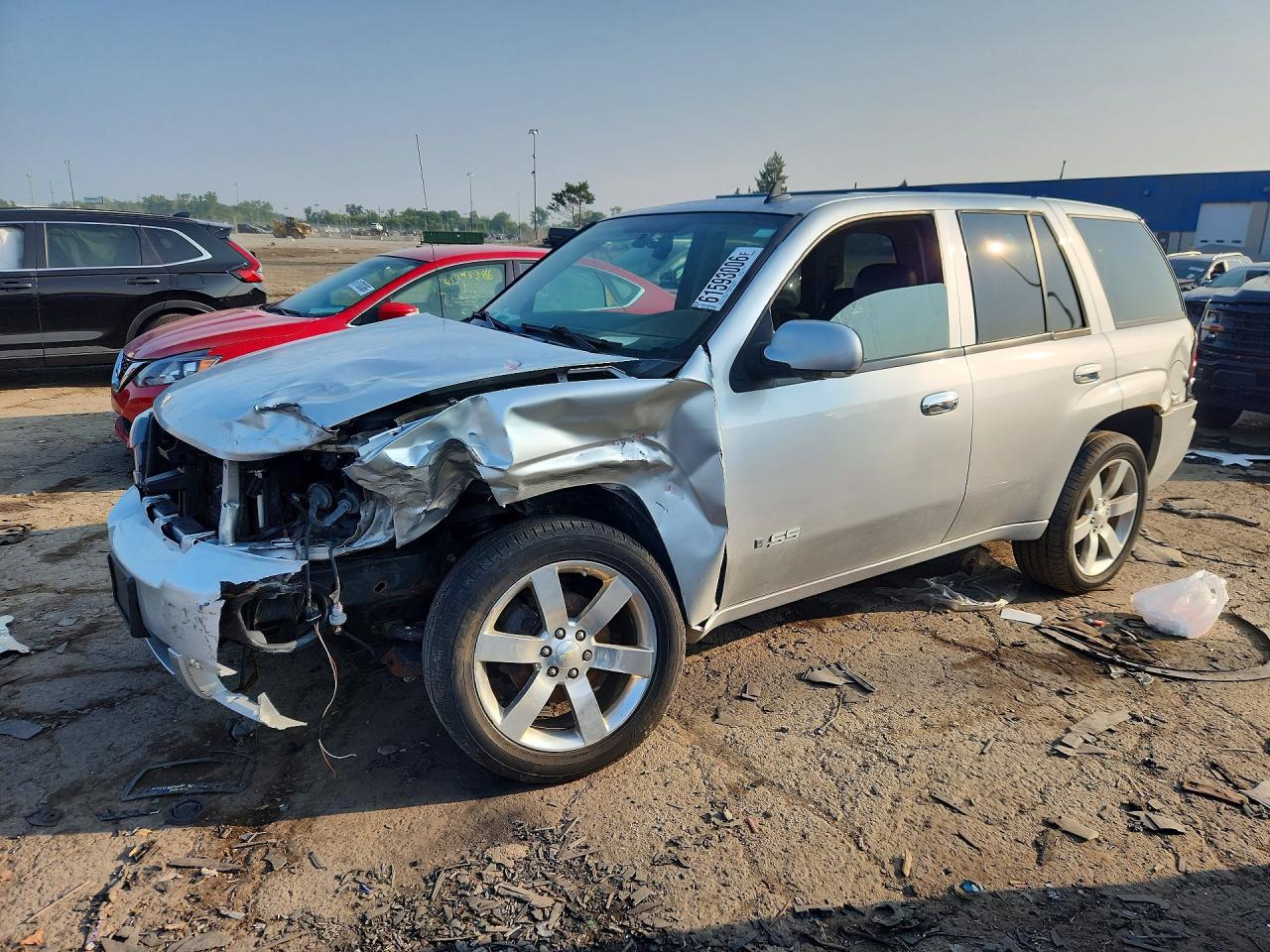 2009 Chevrolet Trailblazer Ss Серебряный vin: 1GNET53H892129057