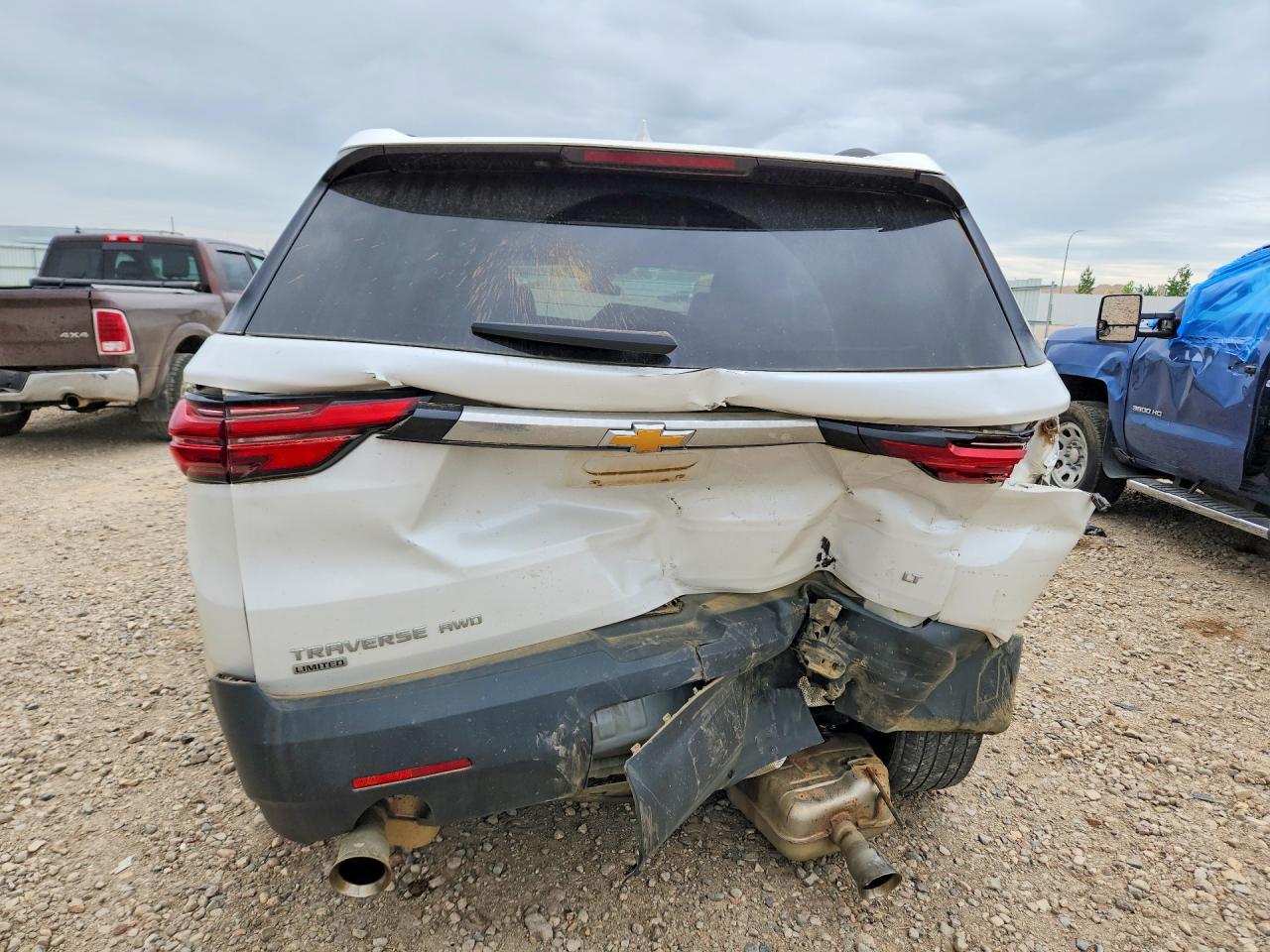 2024 Chevrolet Traverse Limited Lt White vin: 1GNETWKW6RJ128971