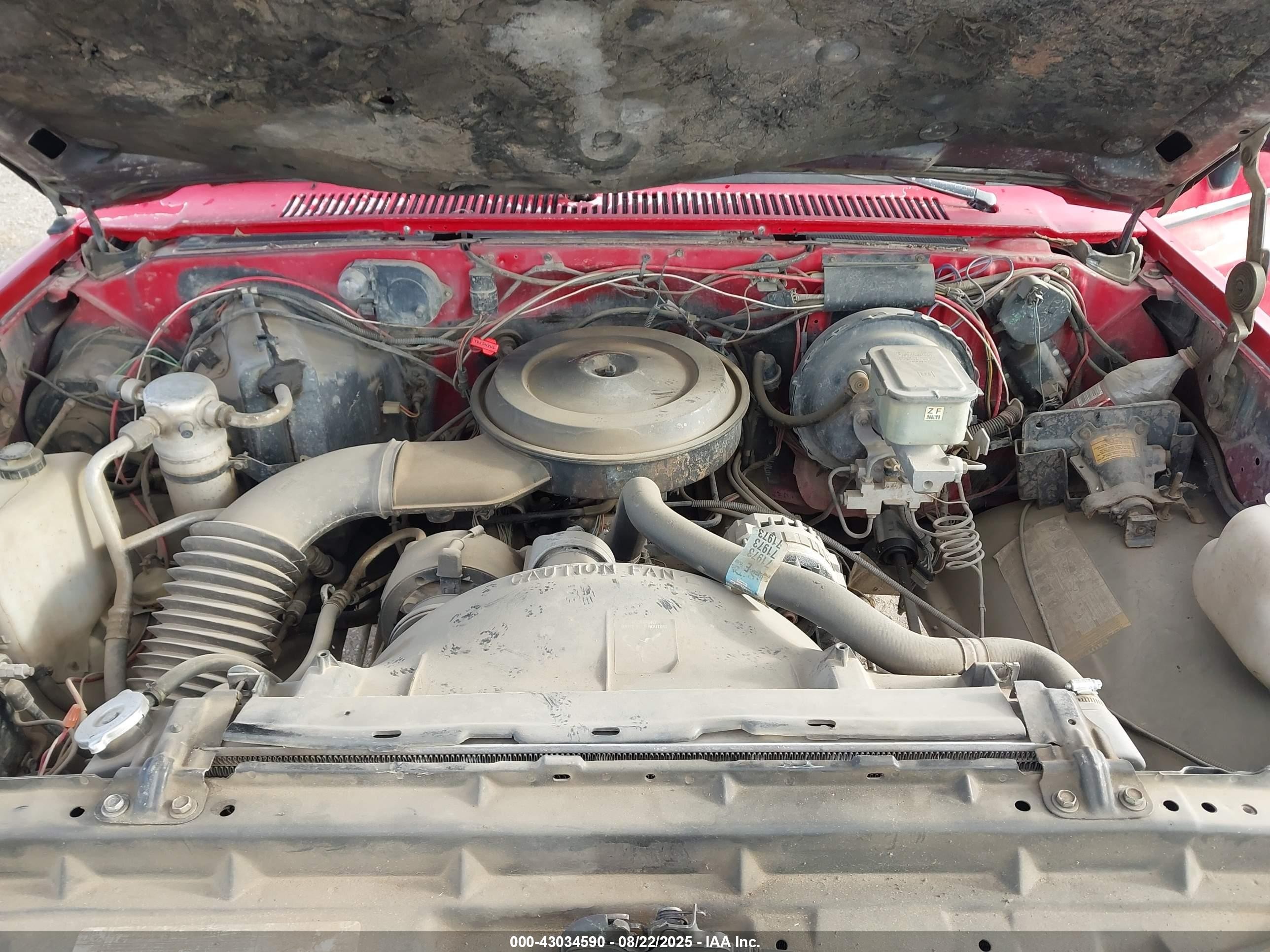 1990 Chevrolet Suburban V1500 Red vin: 1GNEV16K1LF120419