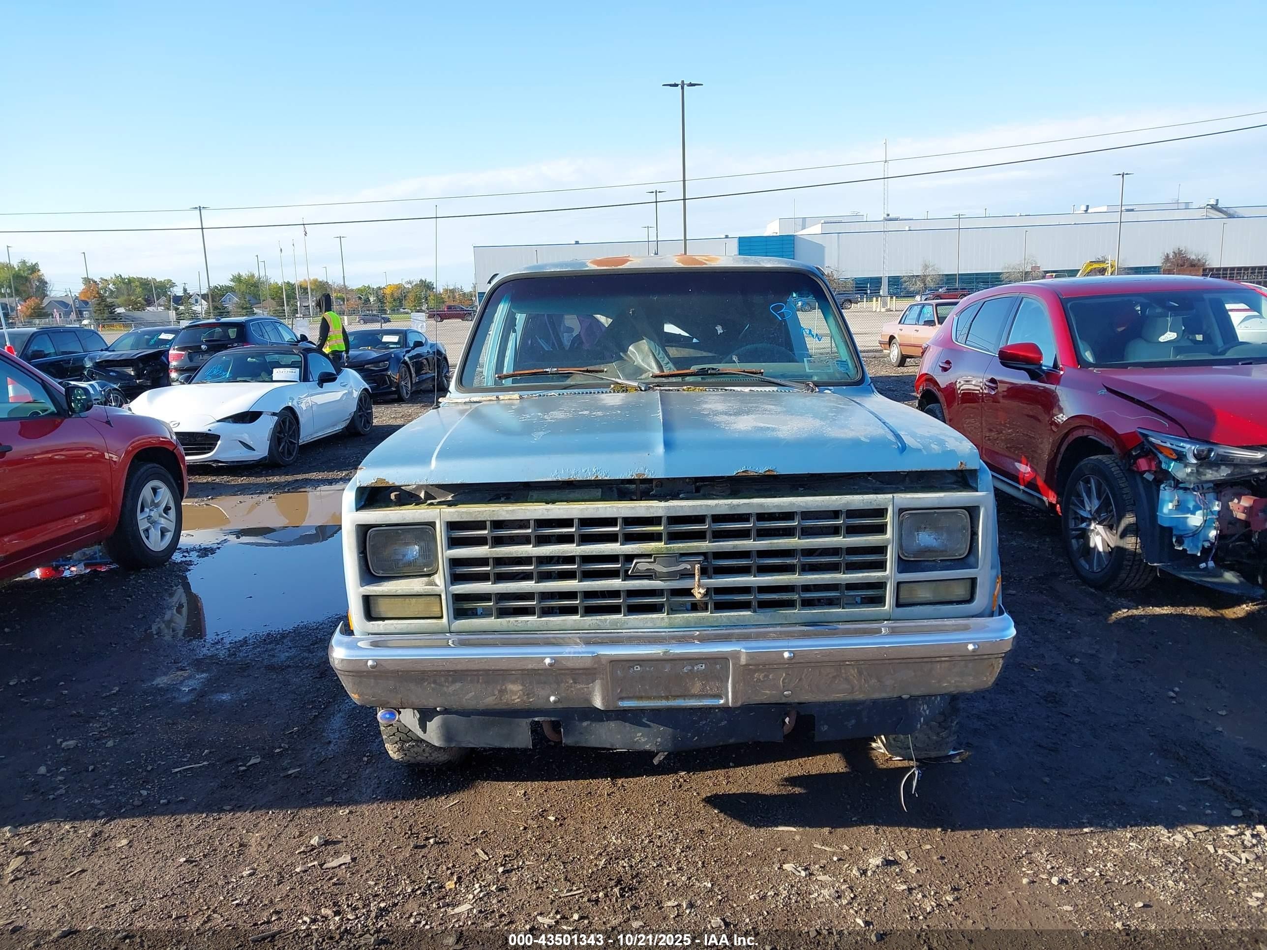 1991 Chevrolet Suburban V1500 Blue vin: 1GNEV16K2MF131141