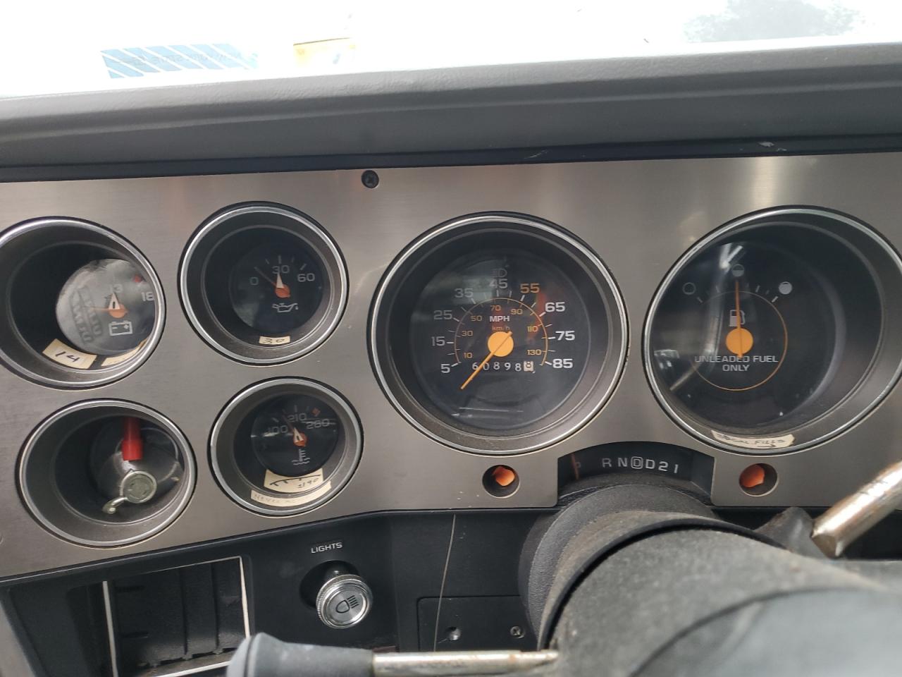 1987 Chevrolet Suburban V10 Blue vin: 1GNEV16K7HF132095