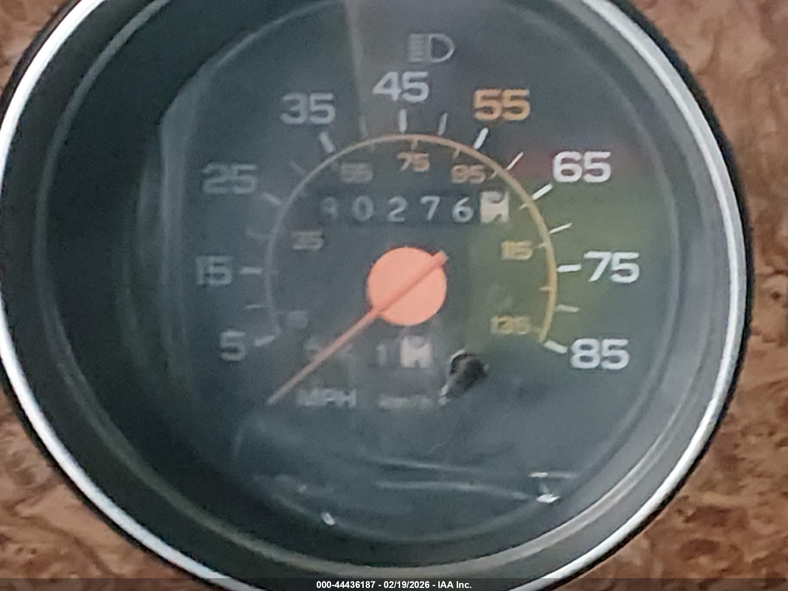 1989 Chevrolet Suburban V1500 Gray vin: 1GNEV16K9KF150671