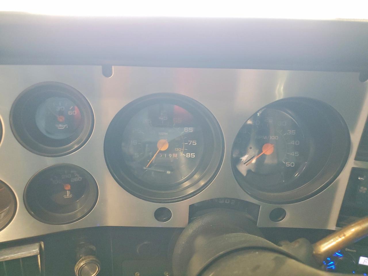 1987 Chevrolet Blazer V10 Blue vin: 1GNEV18K1HF189342