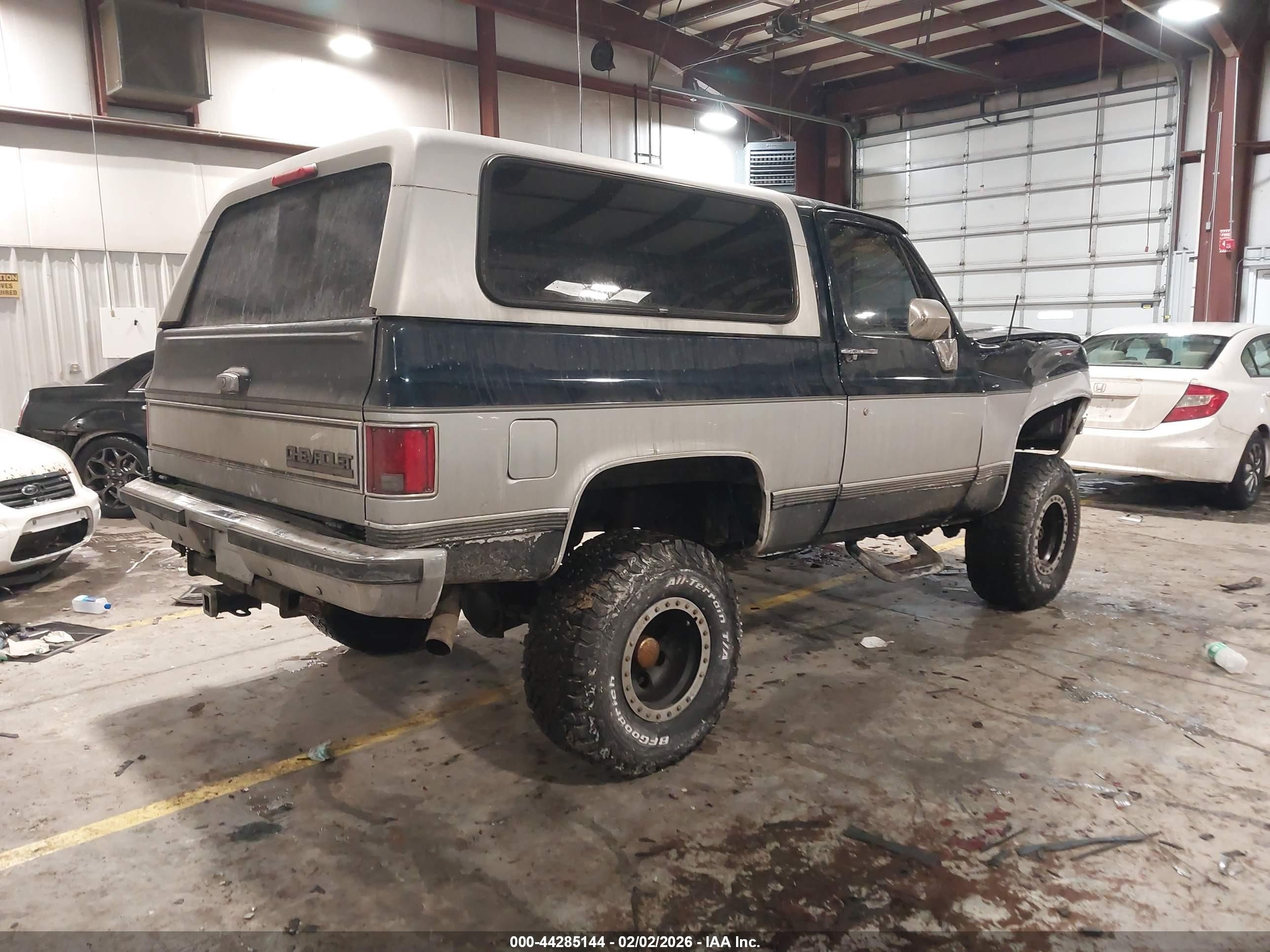1989 Chevrolet Blazer V10 Blue vin: 1GNEV18K2KF109456