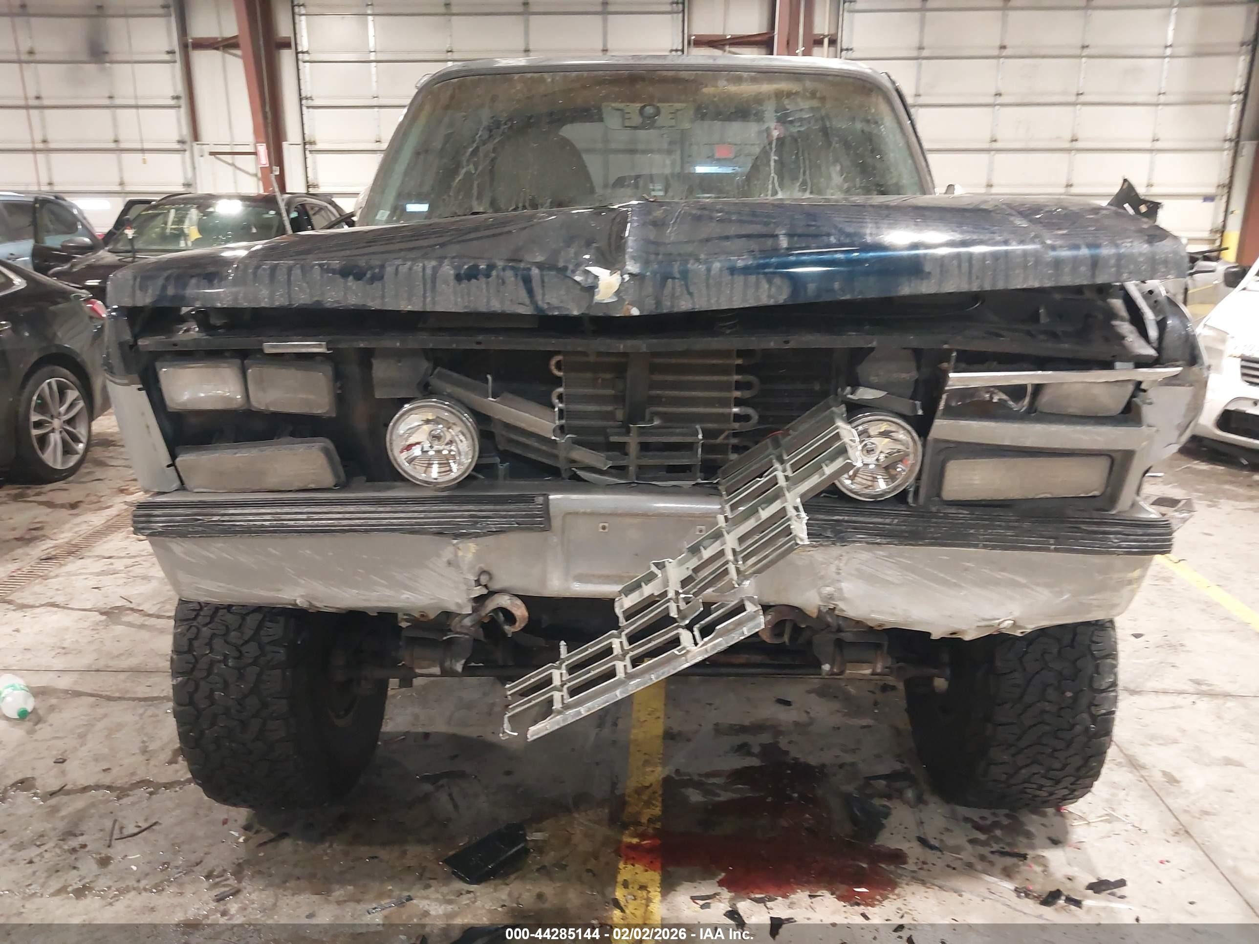 1989 Chevrolet Blazer V10 Blue vin: 1GNEV18K2KF109456