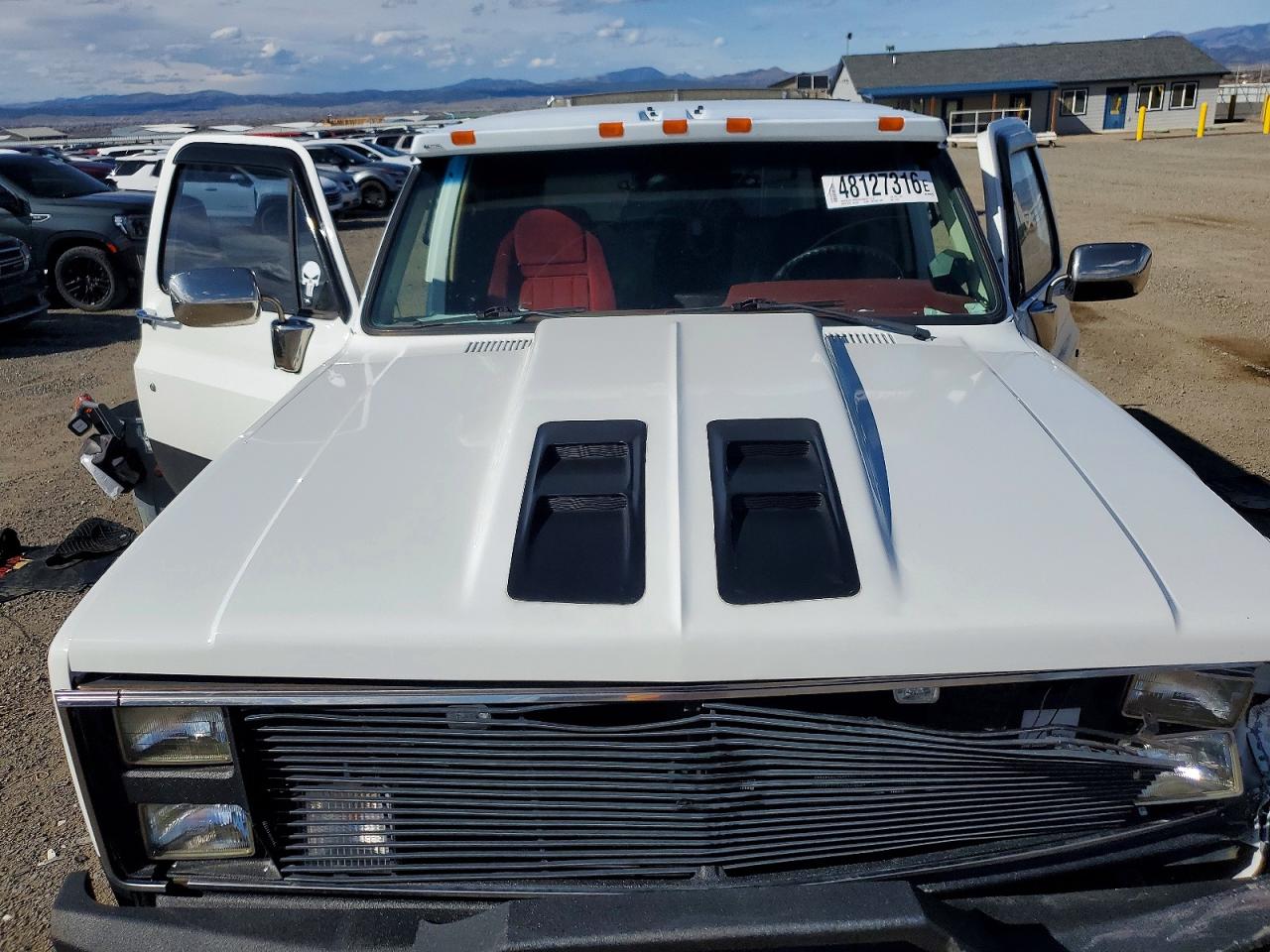 1987 Chevrolet Blazer V10 White vin: 1GNEV18K4HF177783