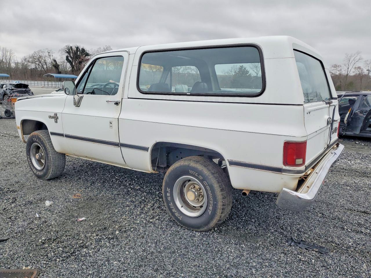 1987 Chevrolet Blazer V10 White vin: 1GNEV18K5HF179719