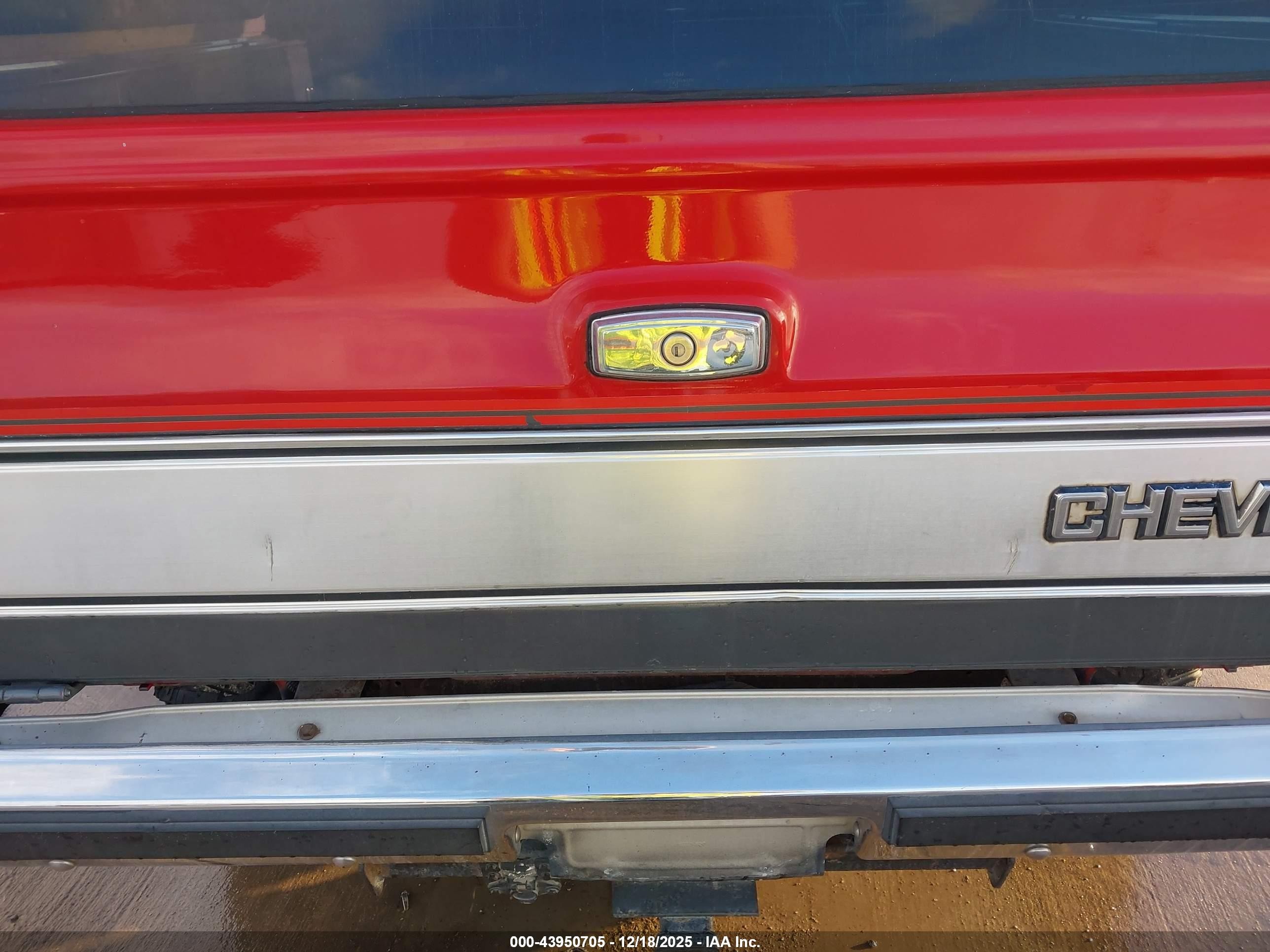 1989 Chevrolet Blazer V10 Red vin: 1GNEV18K6KF123473