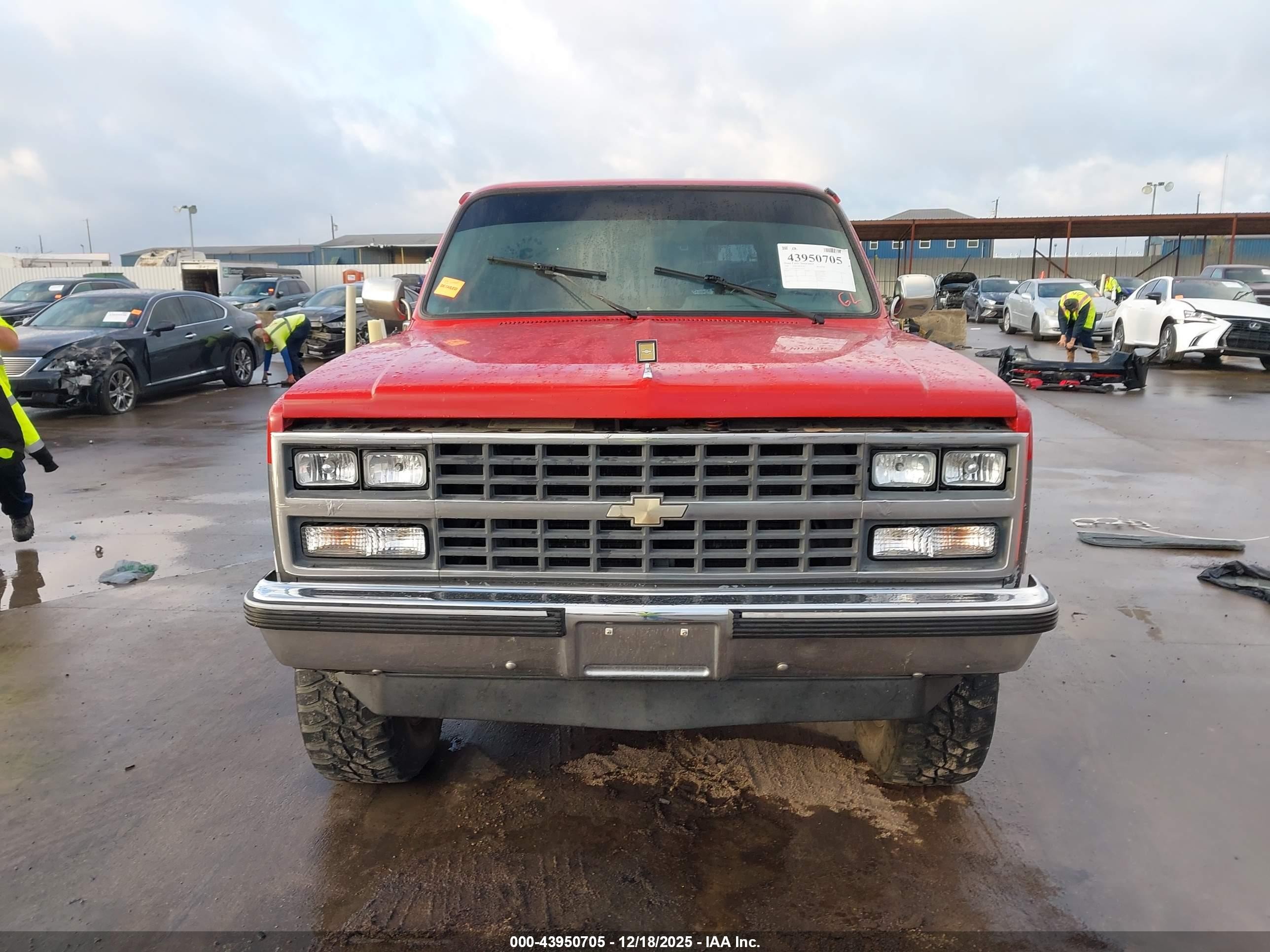1989 Chevrolet Blazer V10 Red vin: 1GNEV18K6KF123473