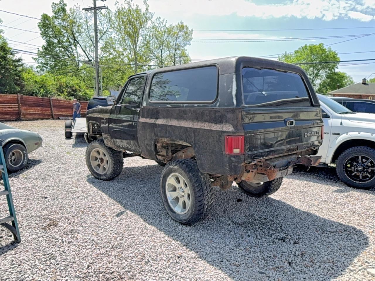1988 Chevrolet Blazer V10 Black vin: 1GNEV18K7JF186175