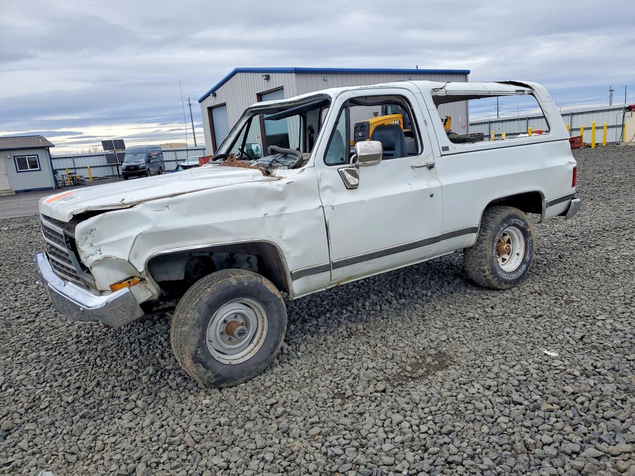 1989 Chevrolet Blazer V10 White vin: 1GNEV18K9KF180072