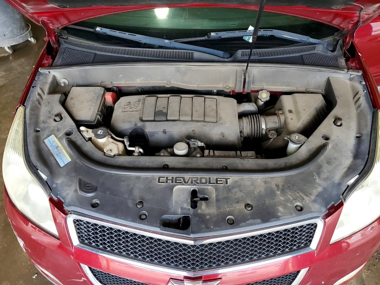 2009 Chevrolet Traverse Lt Red vin: 1GNEV23D19S158910