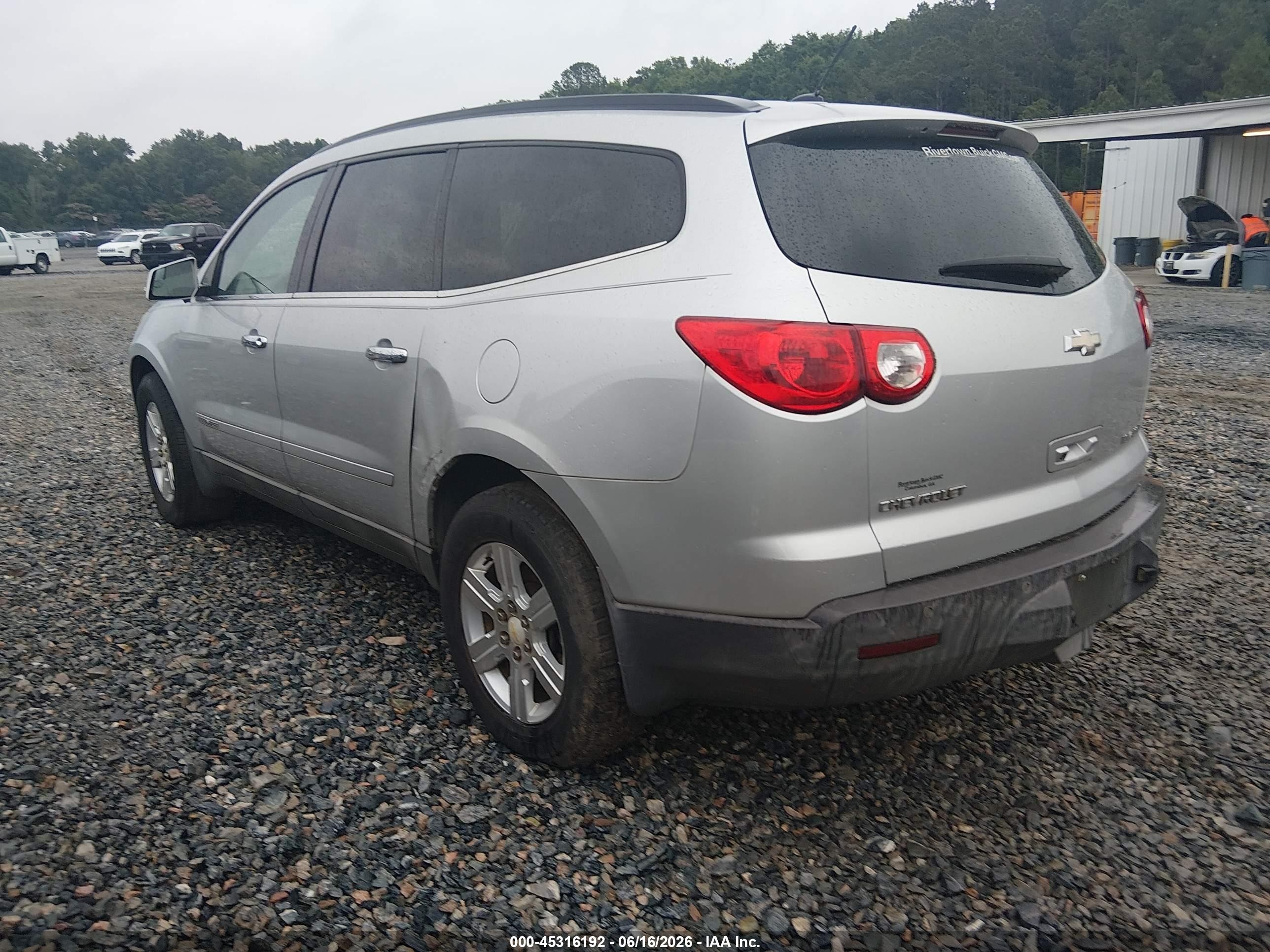 2009 Chevrolet Traverse Lt Silver vin: 1GNEV23D39S148010