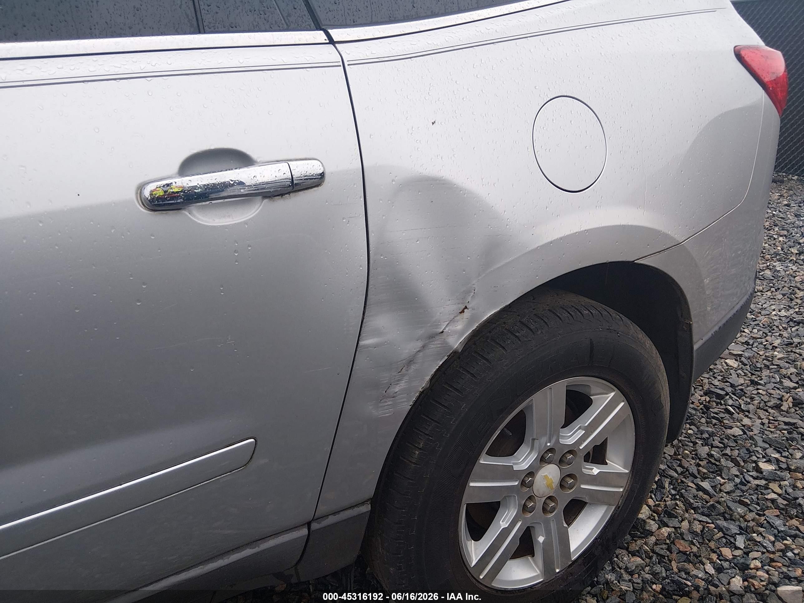 2009 Chevrolet Traverse Lt Silver vin: 1GNEV23D39S148010