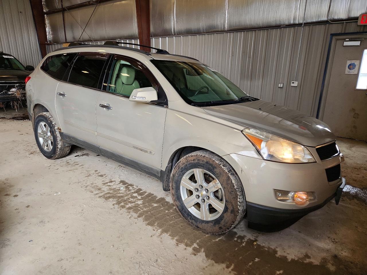 2009 Chevrolet Traverse Lt Gold vin: 1GNEV23D49S160361