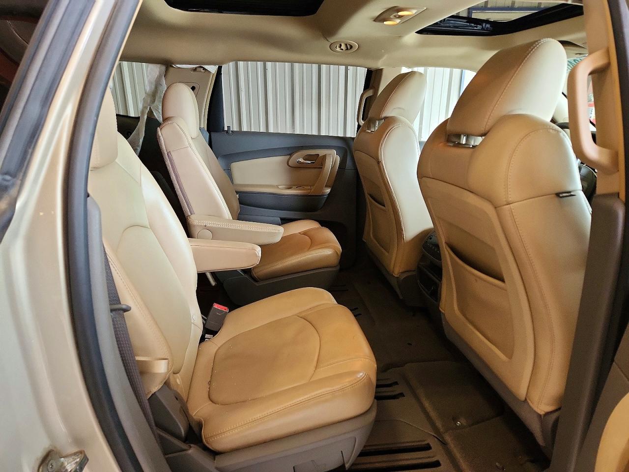 2009 Chevrolet Traverse Lt Gold vin: 1GNEV23D49S160361