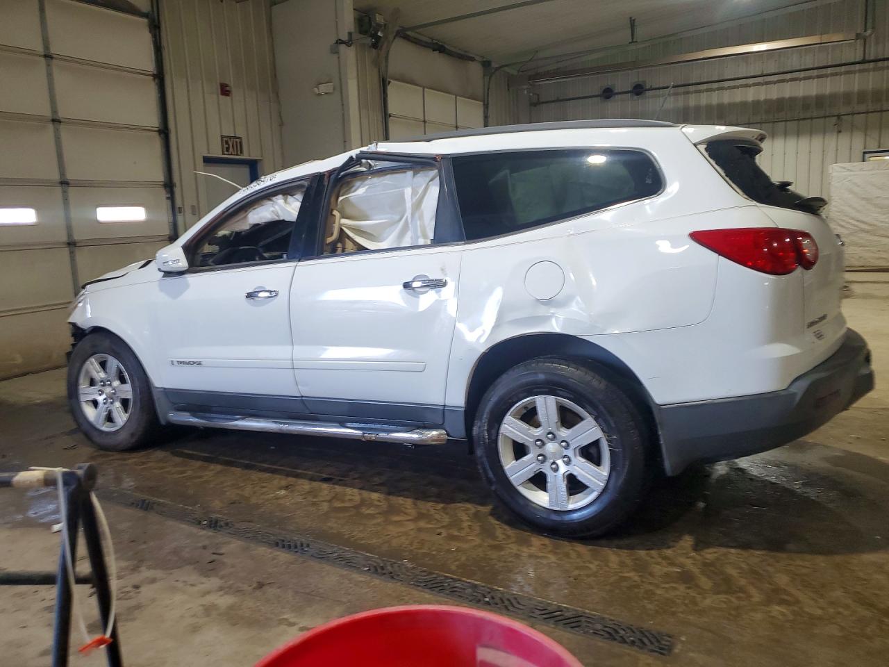 2009 Chevrolet Traverse Lt White vin: 1GNEV23D59S100203