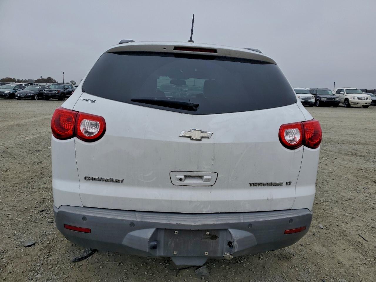 2009 Chevrolet Traverse Lt Белый vin: 1GNEV23D59S174138
