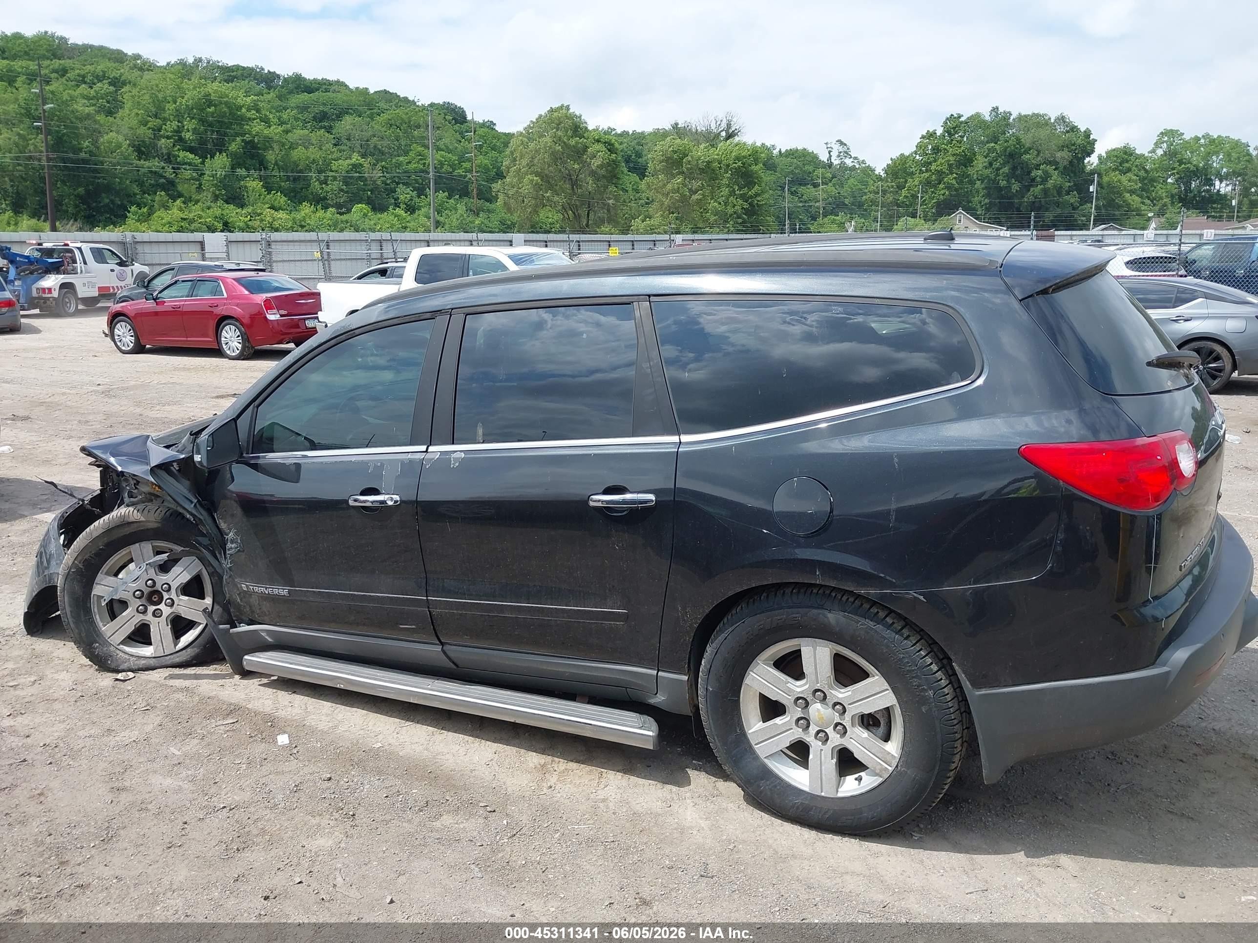 2009 Chevrolet Traverse Lt Черный vin: 1GNEV23D79S119948